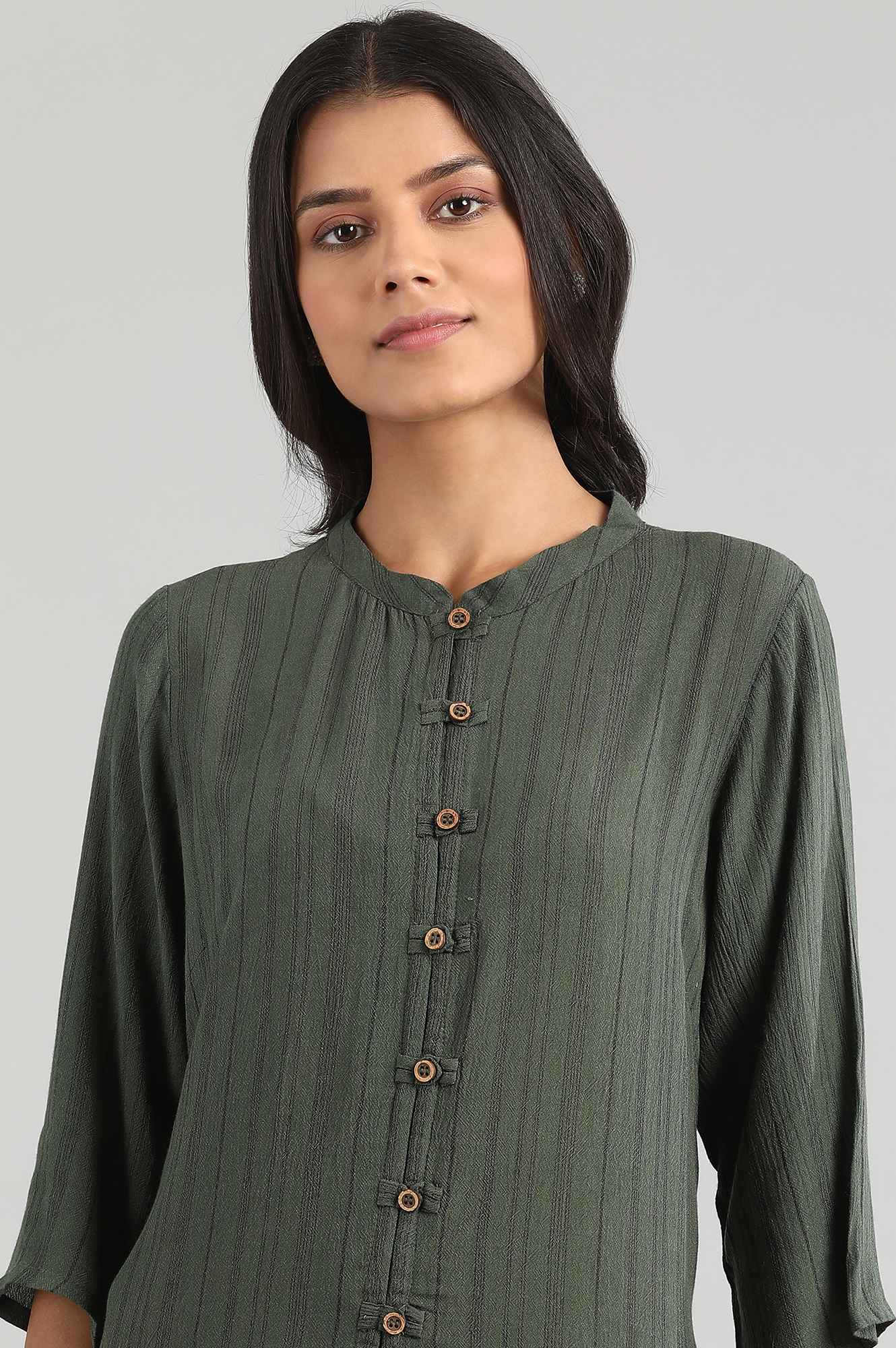https://cdn.shopify.com/s/files/1/0776/0419/2550/files/21FEA11527-701489_6_ce797b26-6317-43ed-941f-3c29565fbf3e.jpg?v=1769765348