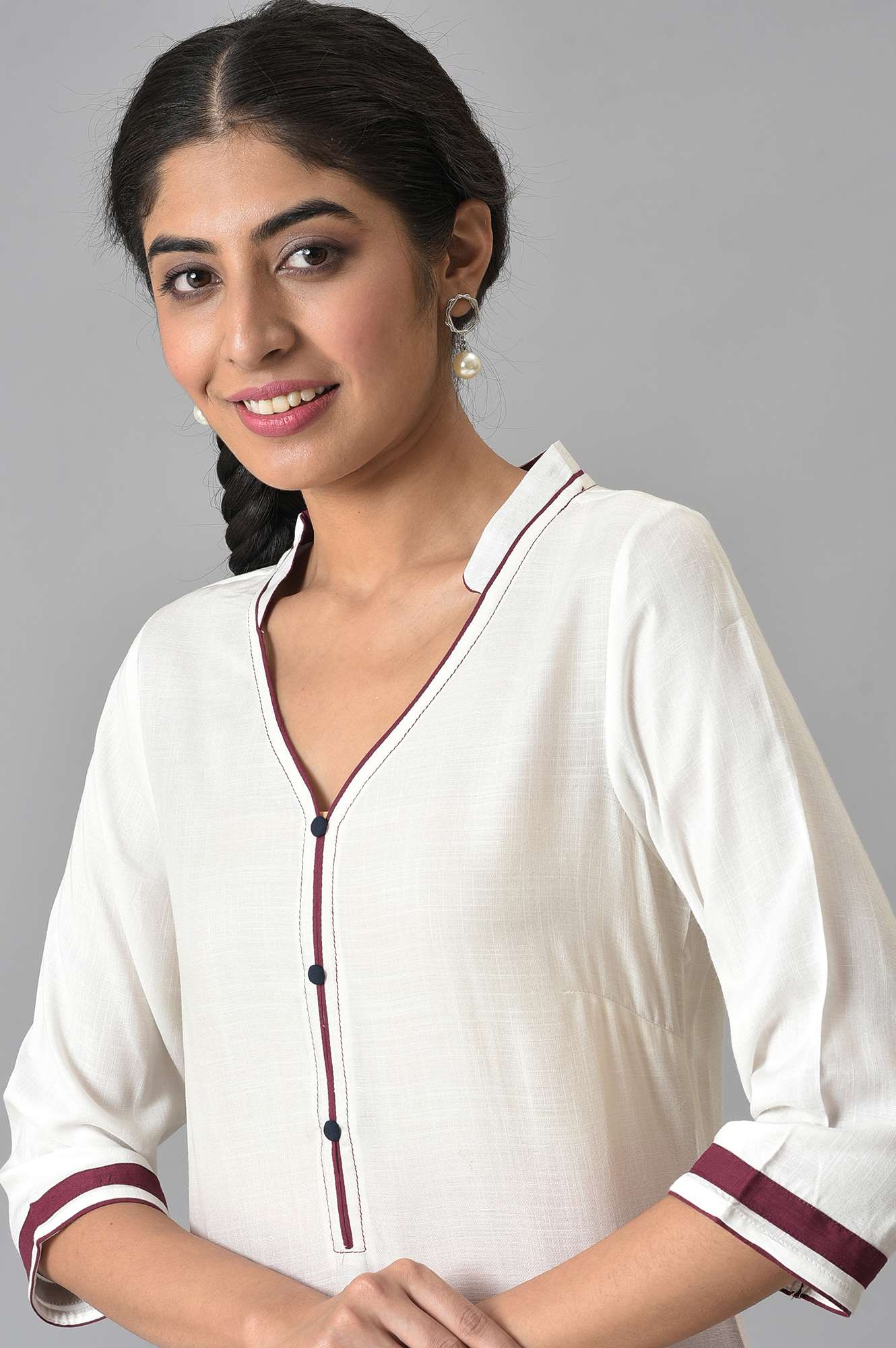 https://cdn.shopify.com/s/files/1/0776/0419/2550/files/22AUAS13571-504542_5_0450125b-46e1-48ef-a444-36dd7ce6d385.jpg?v=1769760449