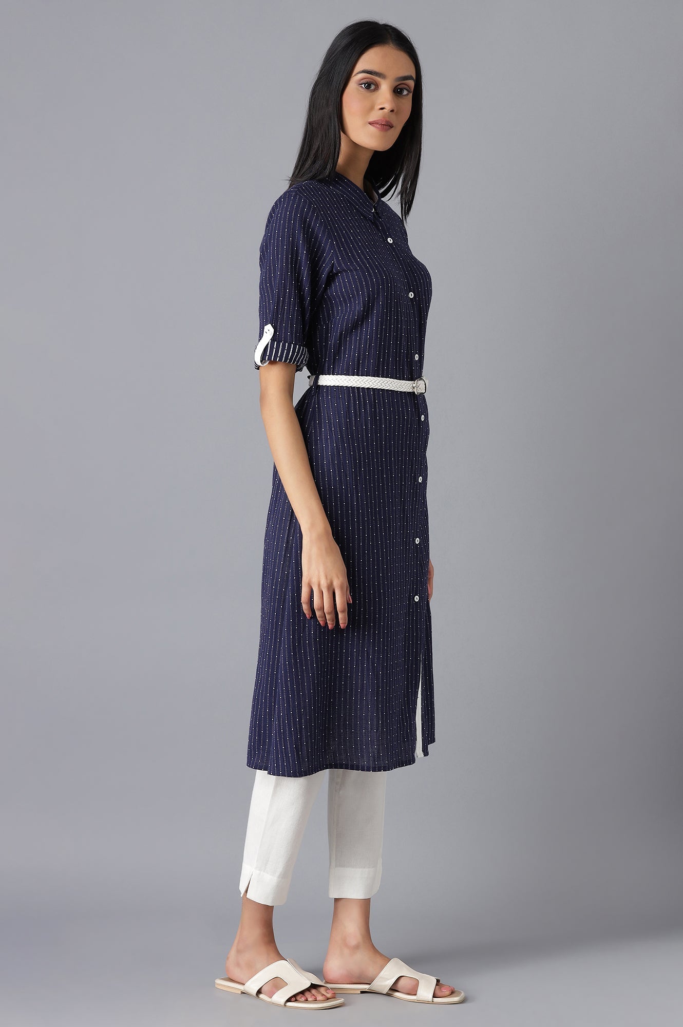 https://cdn.shopify.com/s/files/1/0776/0419/2550/files/22FEA12867-701909_4_3811b4bd-7b38-4ed4-987d-7813d2c7142d.jpg?v=1769759398