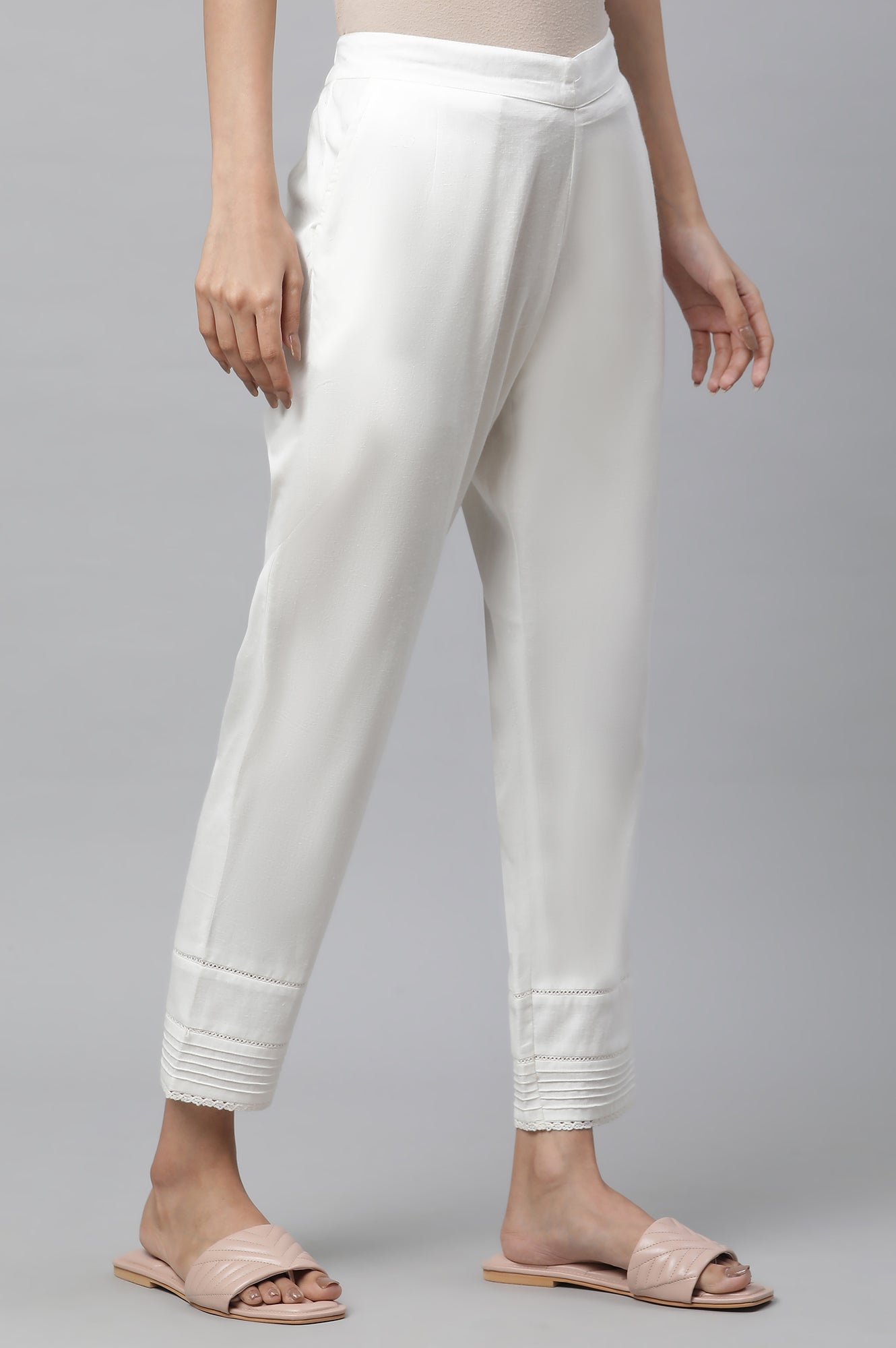 https://cdn.shopify.com/s/files/1/0776/0419/2550/files/23AUA60313-606089_2_e069a7dc-c221-48ed-ac6f-d31331936a6b.jpg?v=1769764560