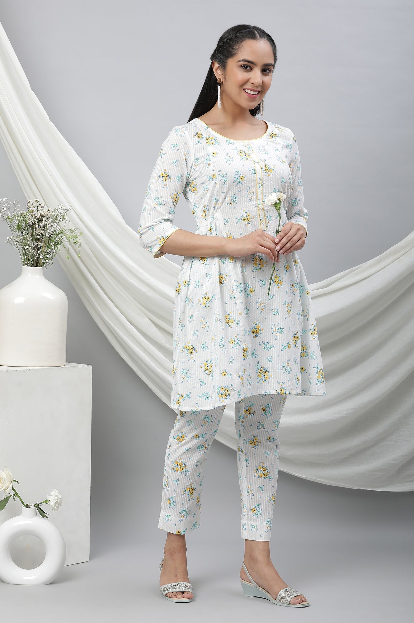https://cdn.shopify.com/s/files/1/0776/0419/2550/files/23AUAS14504-507266_1.jpg?v=1769756350