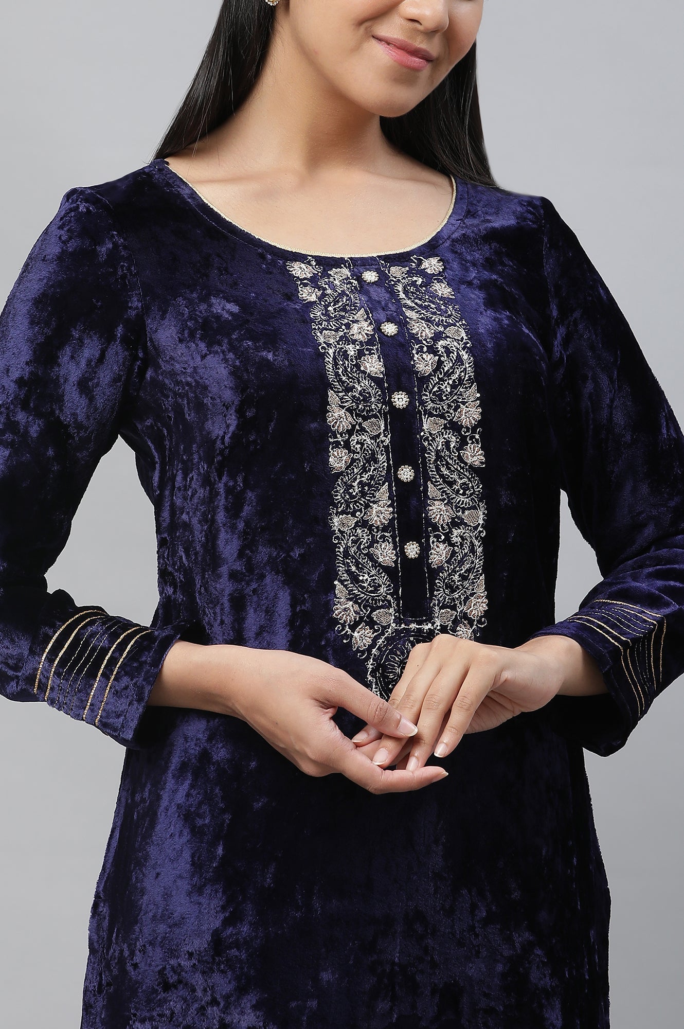 https://cdn.shopify.com/s/files/1/0776/0419/2550/files/23AUD10591-605863_6_78ef0cda-4632-4344-9807-7209cb3a3013.jpg?v=1769761328
