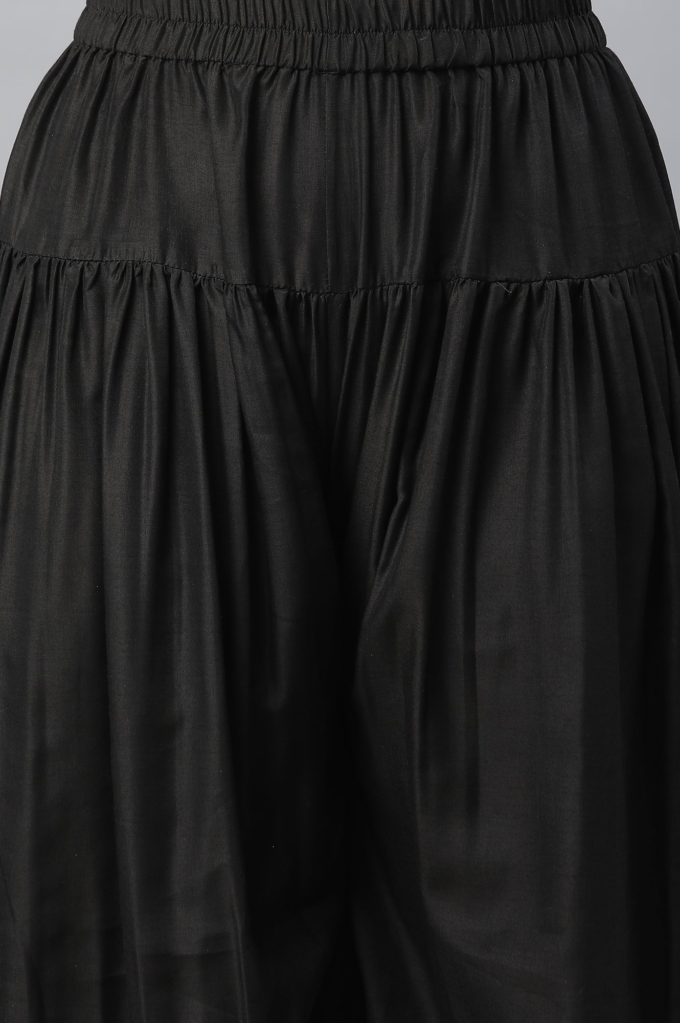 https://cdn.shopify.com/s/files/1/0776/0419/2550/files/23AUD10599-507121_11.jpg?v=1769749077