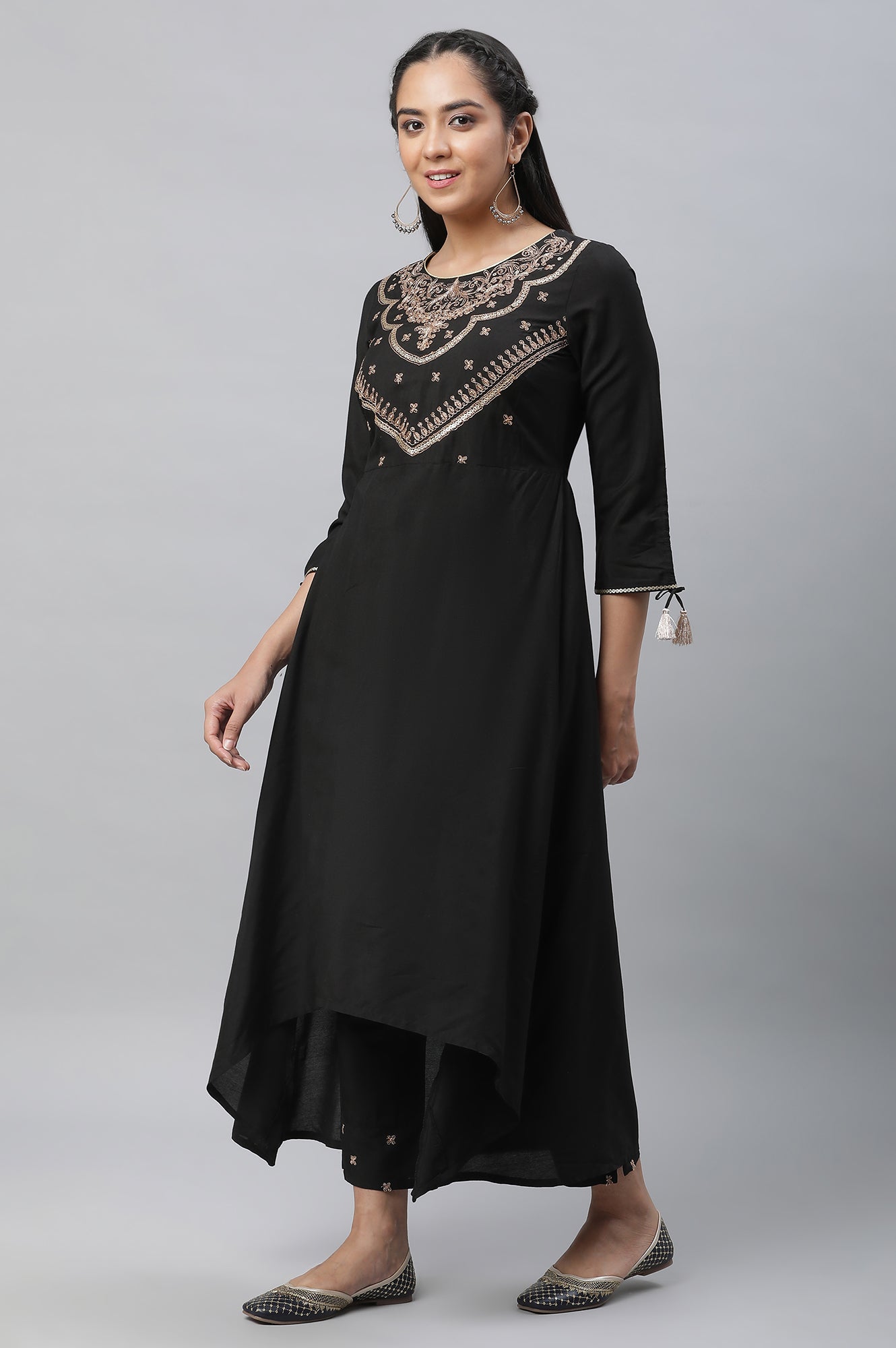 https://cdn.shopify.com/s/files/1/0776/0419/2550/files/23AUD14224-704525_3.jpg?v=1769749149