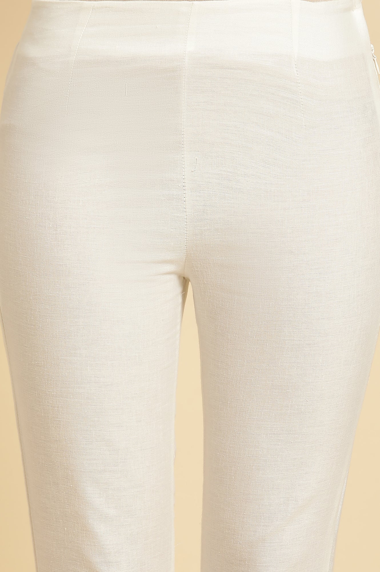 White Solid Embroidered Slim Cotton Pants