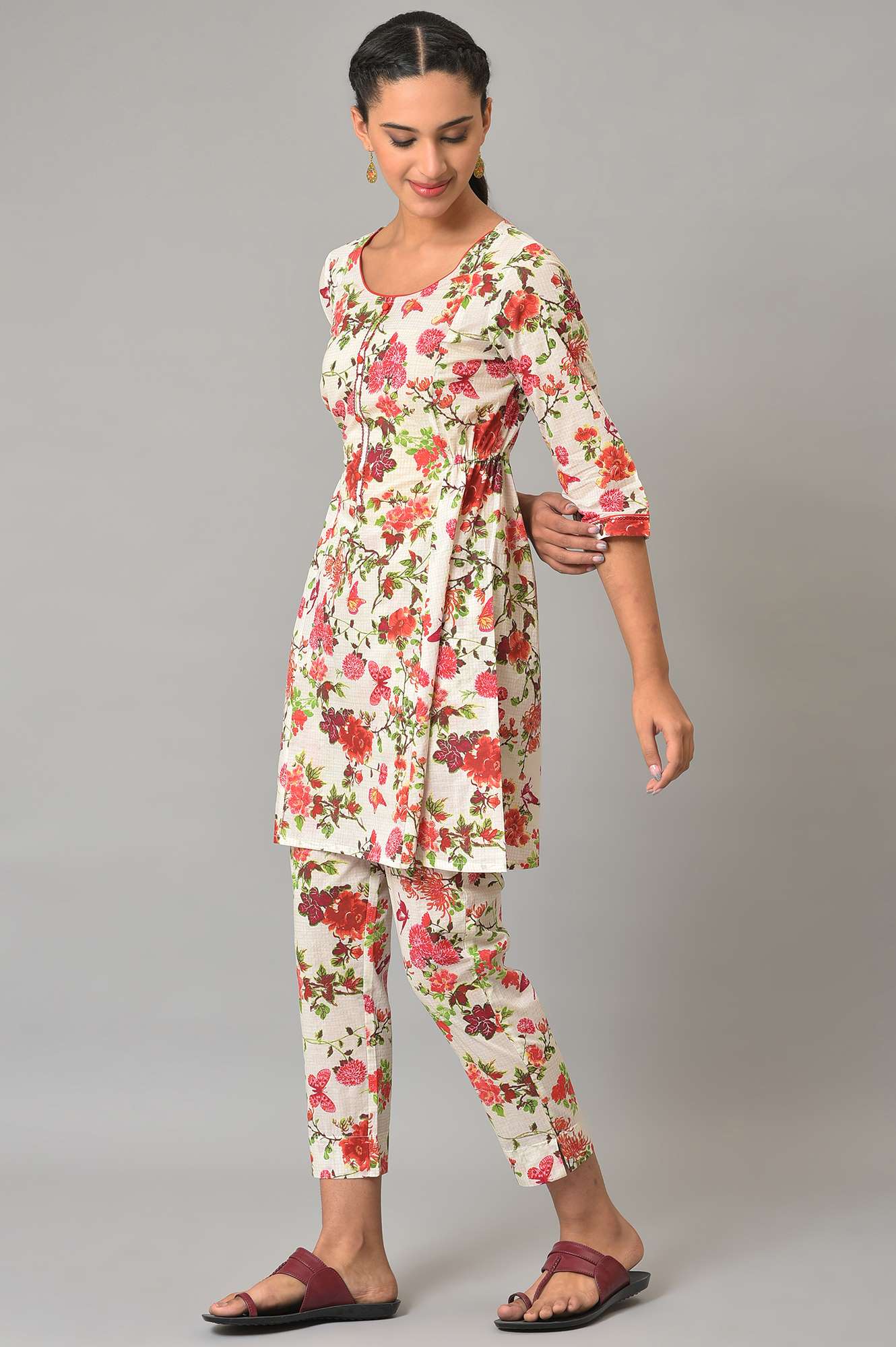 https://cdn.shopify.com/s/files/1/0776/0419/2550/files/23FEAS13885-506952_3.jpg?v=1769756015
