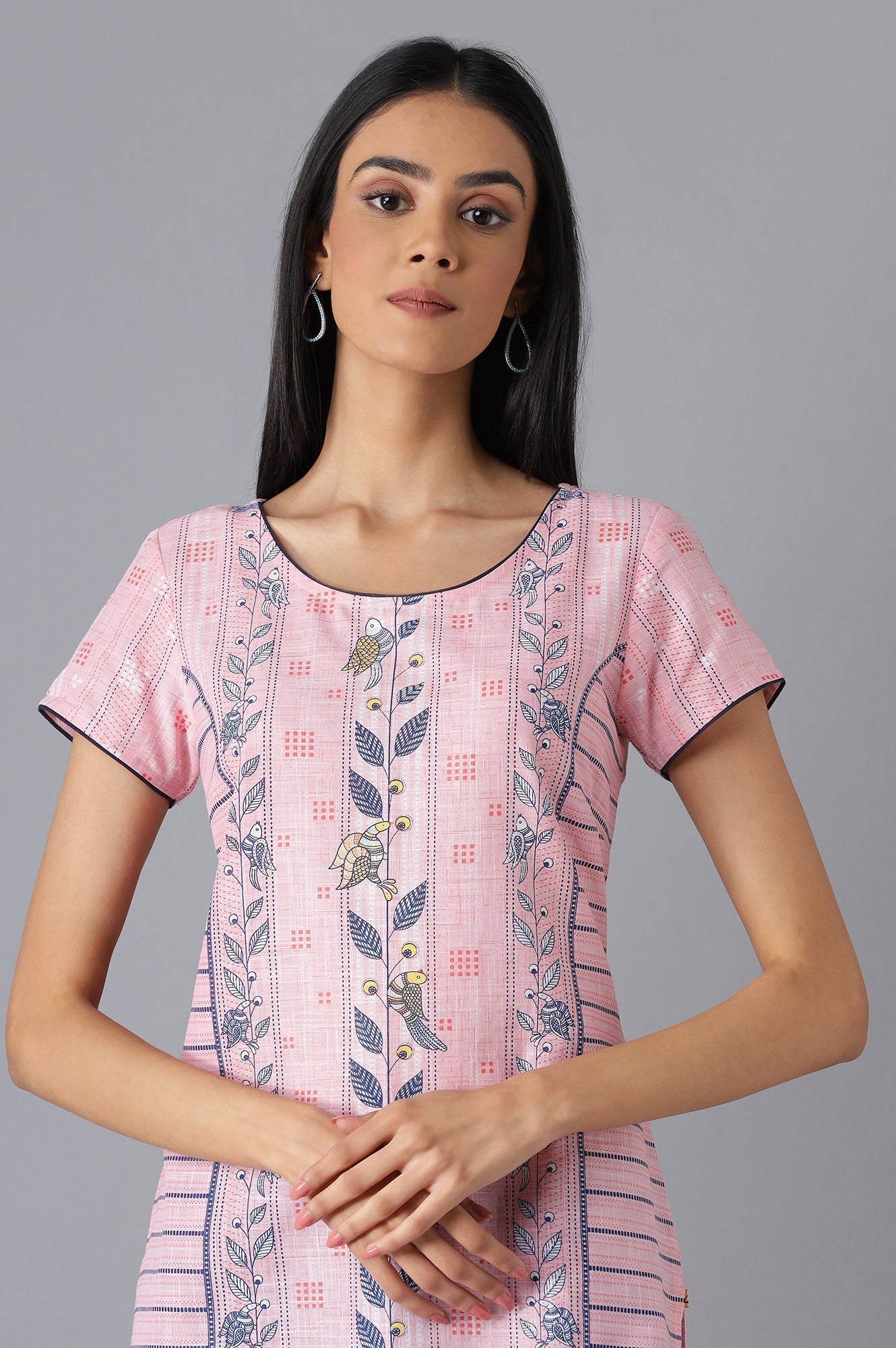 https://cdn.shopify.com/s/files/1/0776/0419/2550/files/23FEAS14260SS-503639_5.jpg?v=1769750551