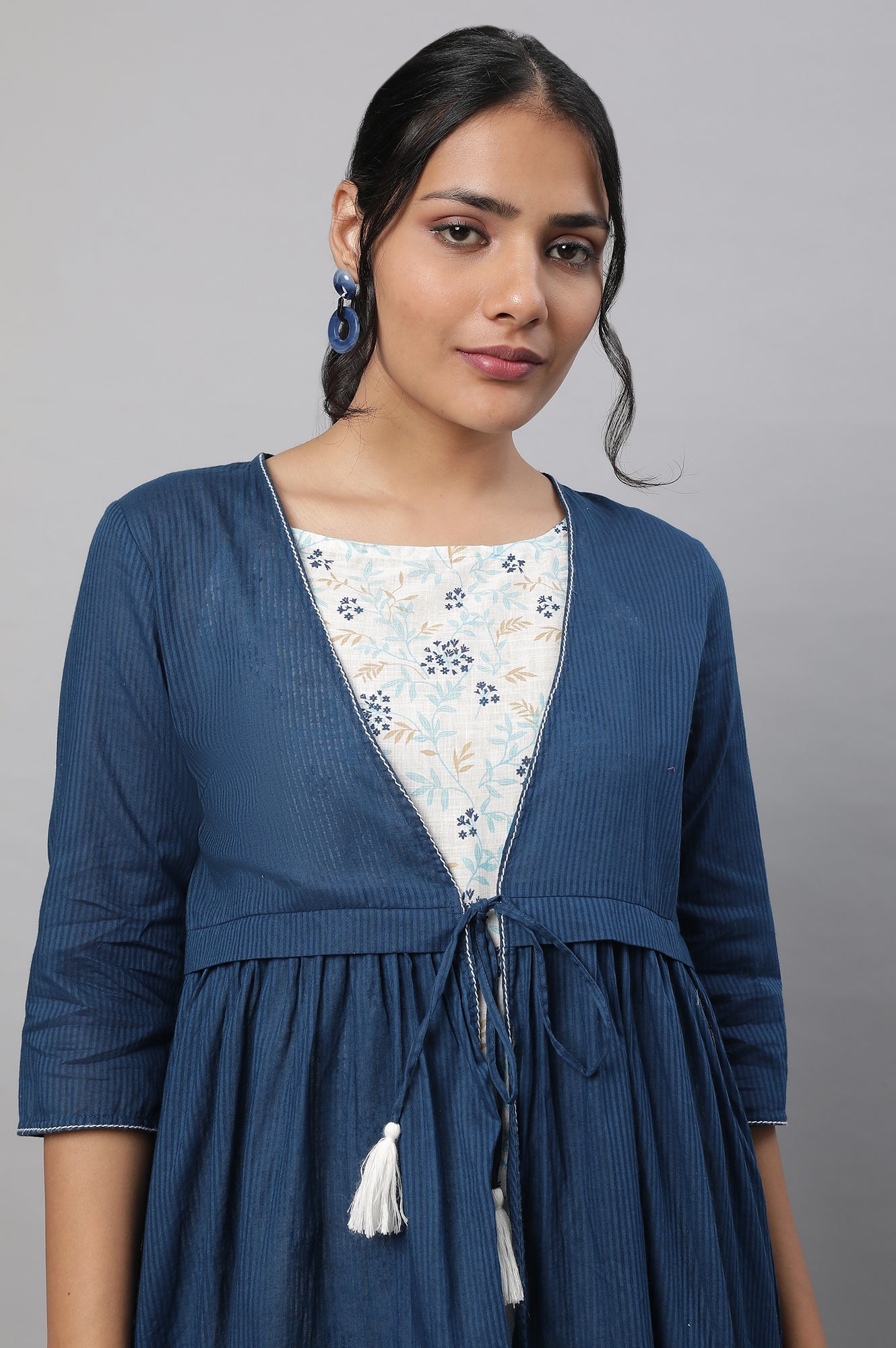 https://cdn.shopify.com/s/files/1/0776/0419/2550/files/23FEAS14271-604589_7.jpg?v=1769751798