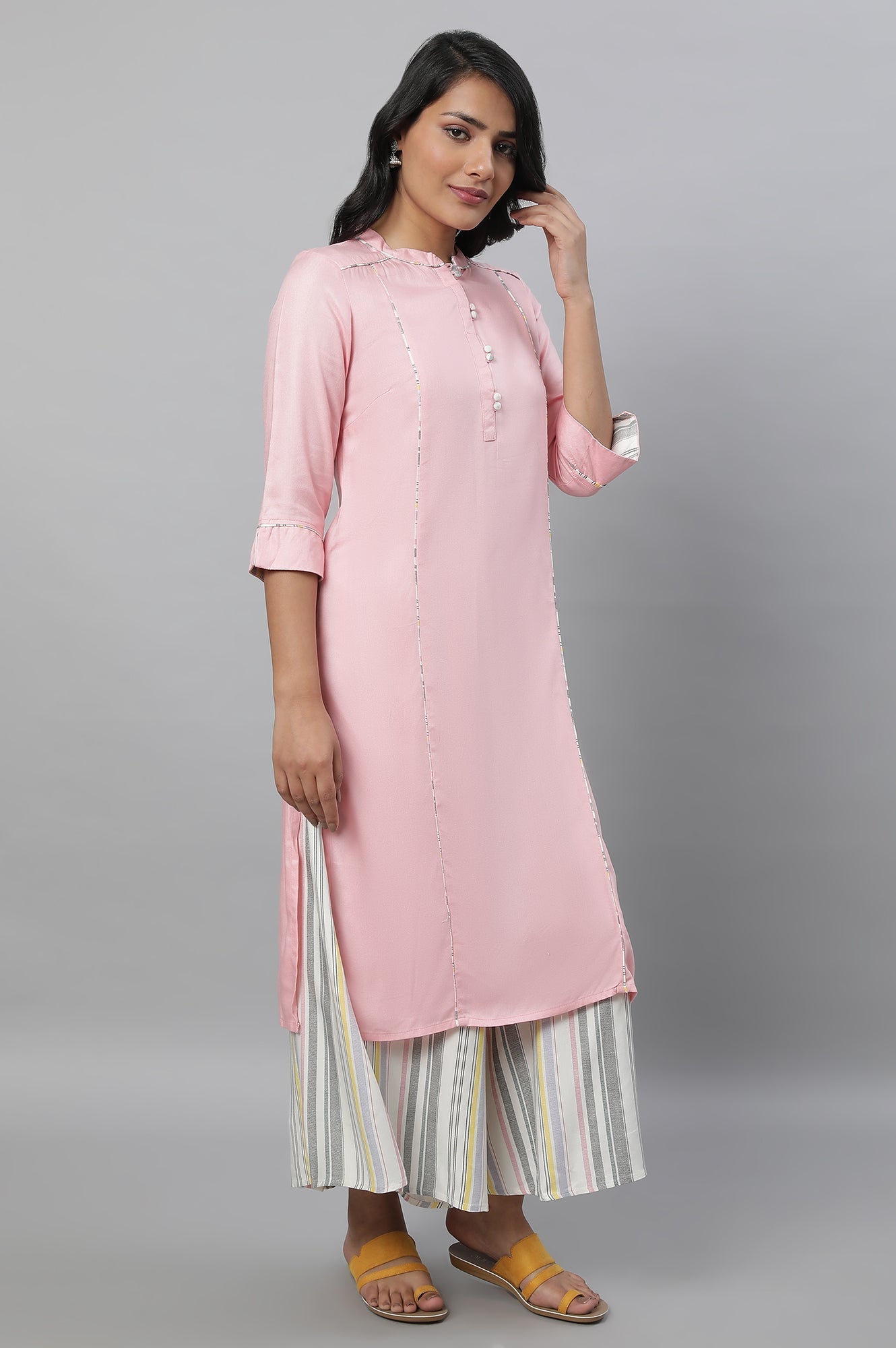 https://cdn.shopify.com/s/files/1/0776/0419/2550/files/23FEAS14291-602830_4.jpg?v=1769750739