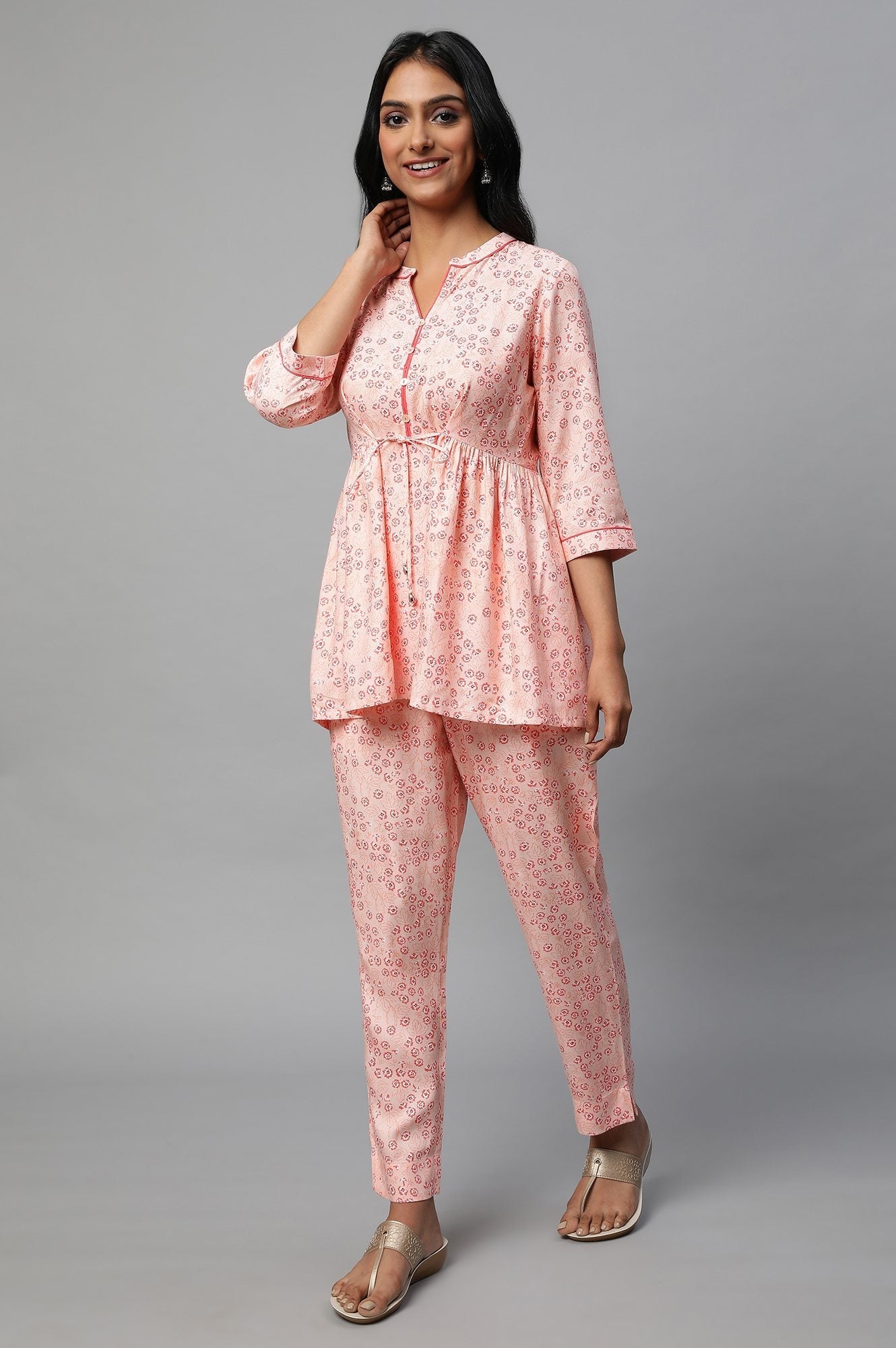 https://cdn.shopify.com/s/files/1/0776/0419/2550/files/23FEAS30370-507203_3_0e03db52-fdfe-48da-8a83-552260f7f49e.jpg?v=1769754997