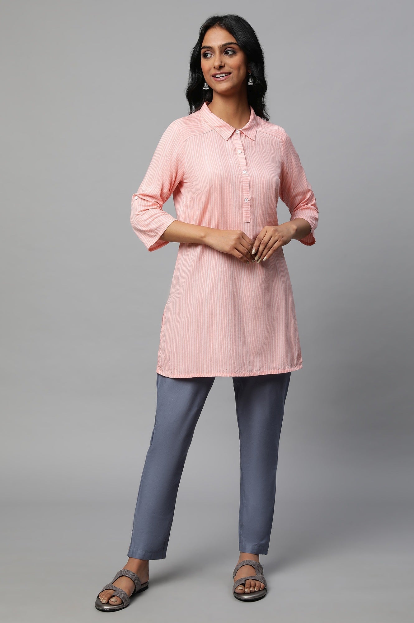 https://cdn.shopify.com/s/files/1/0776/0419/2550/files/23FEAS30373-701994_5.jpg?v=1769754701
