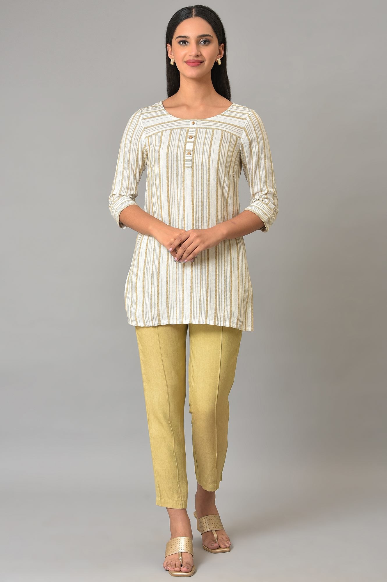 https://cdn.shopify.com/s/files/1/0776/0419/2550/files/23FEAS30382-704120_1.jpg?v=1769750911