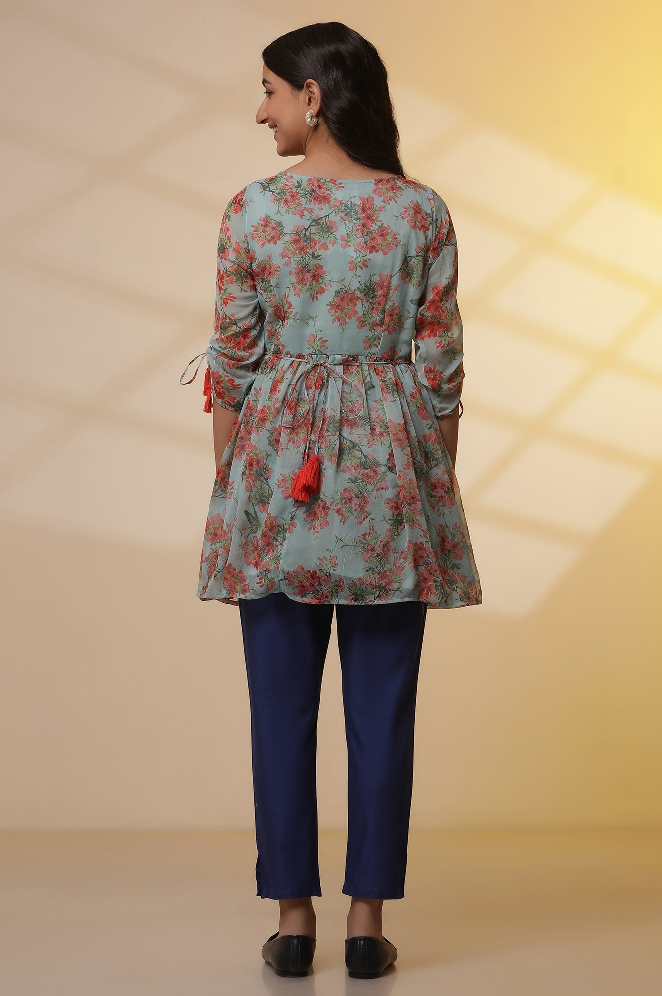 https://cdn.shopify.com/s/files/1/0776/0419/2550/files/23FEAS30476-506457_4.jpg?v=1769748382