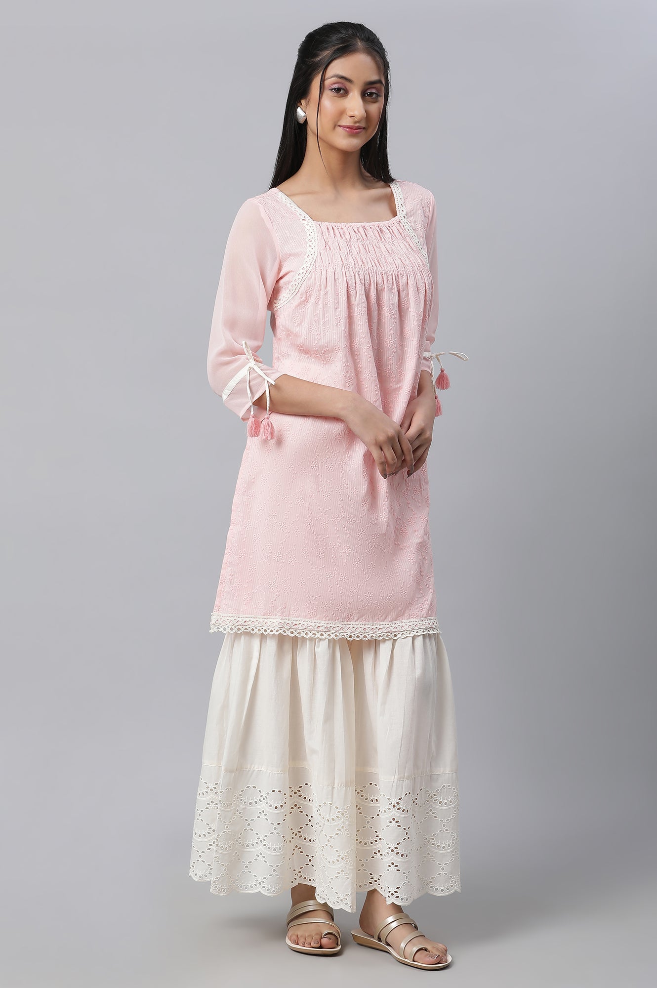 https://cdn.shopify.com/s/files/1/0776/0419/2550/files/23FED10562-605480_2.jpg?v=1769755343