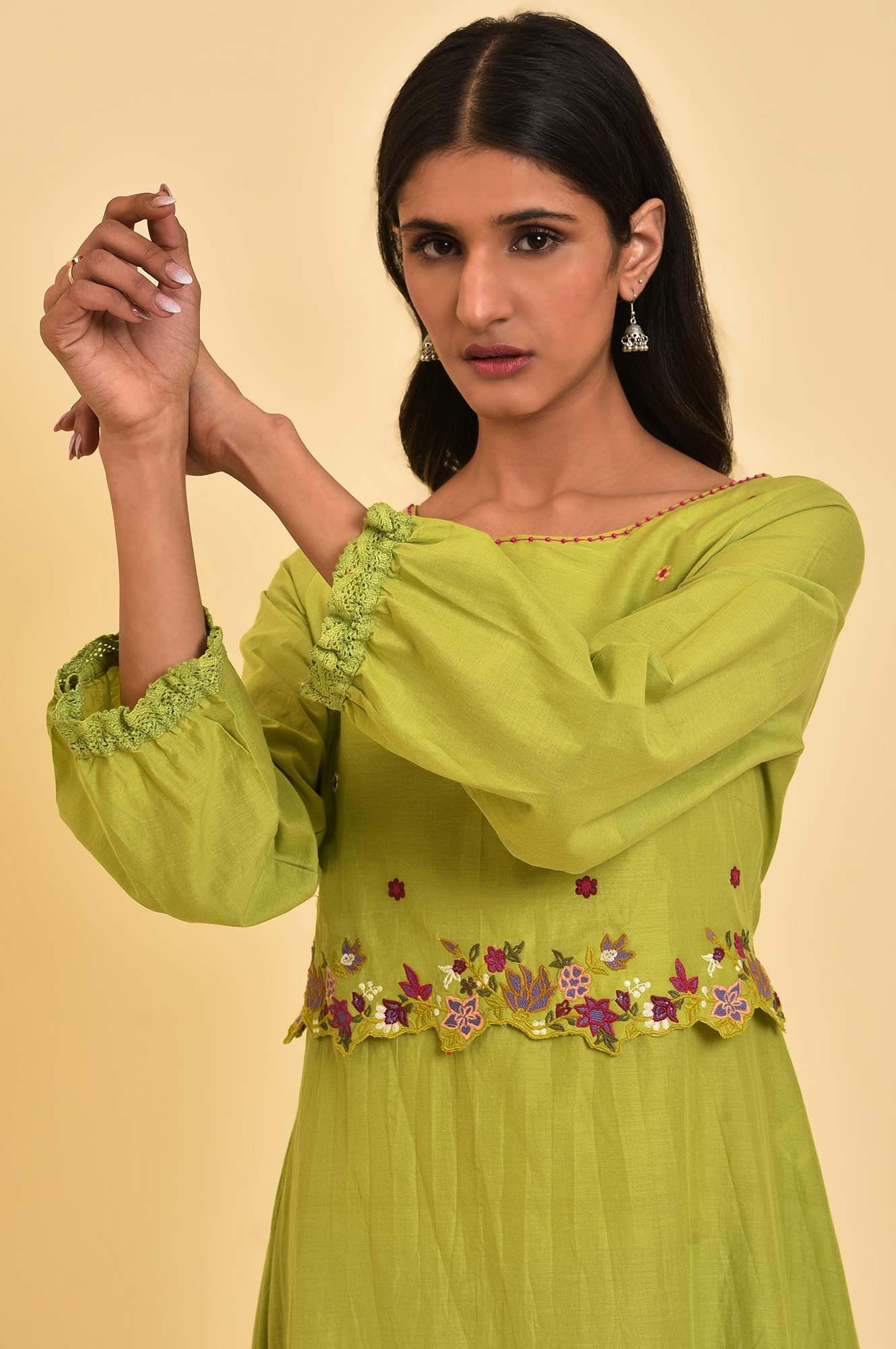 Green Embroidered Crinkled kurta - wforwoman