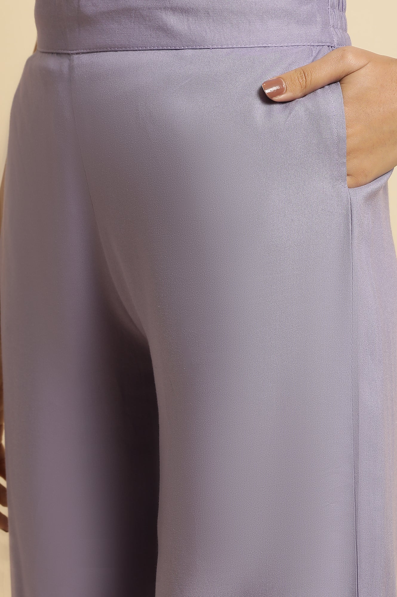 Purple Solid Thread Work Seer Sucker Straight Kurta and Parallel Pant Set