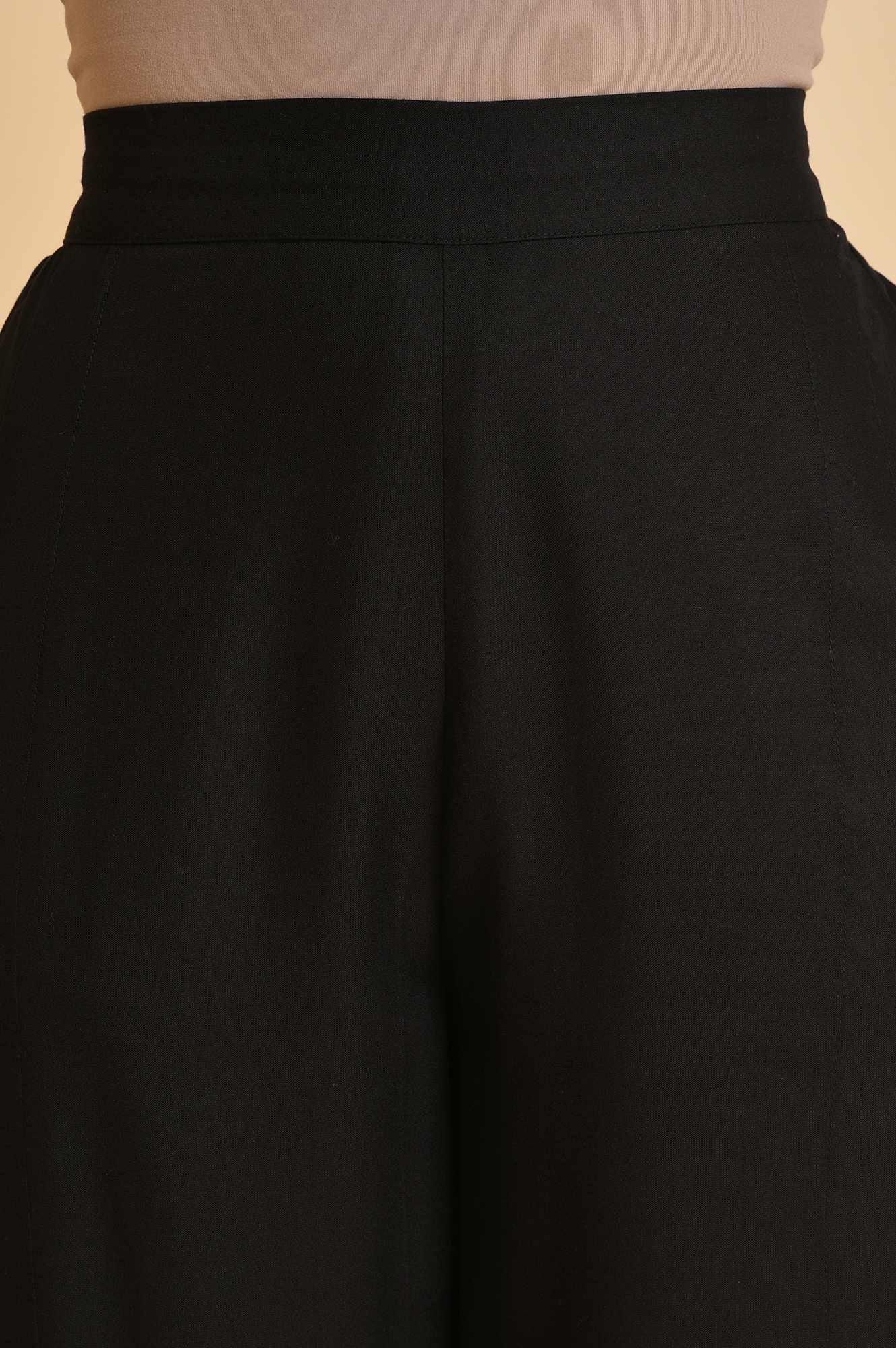 Black Placement Print kurta & Parallel Pants Set - wforwoman