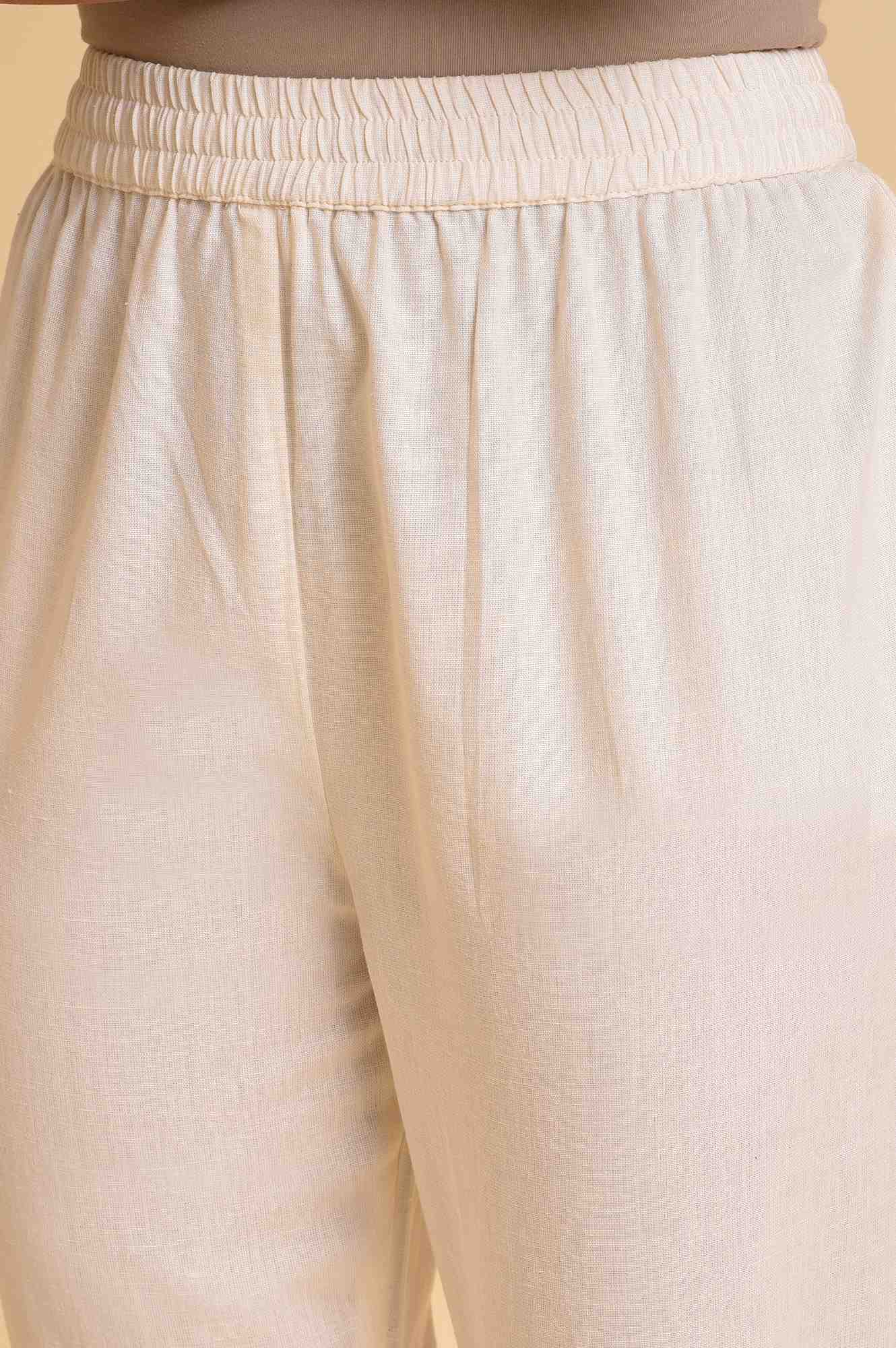 Ecru Embroidered kurta & Pants Set