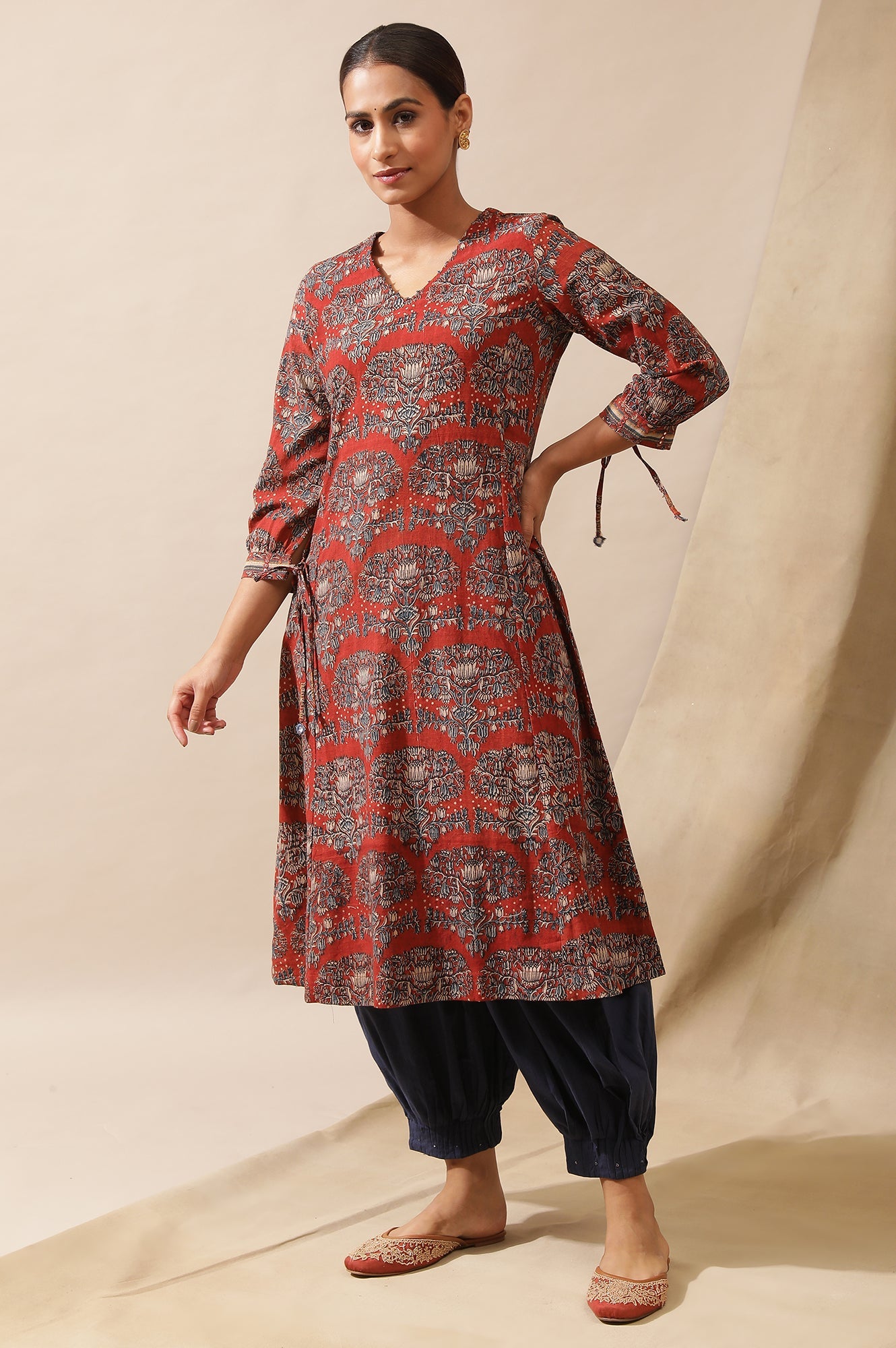 Red Hand Block Print Kurta In Cotton Slub