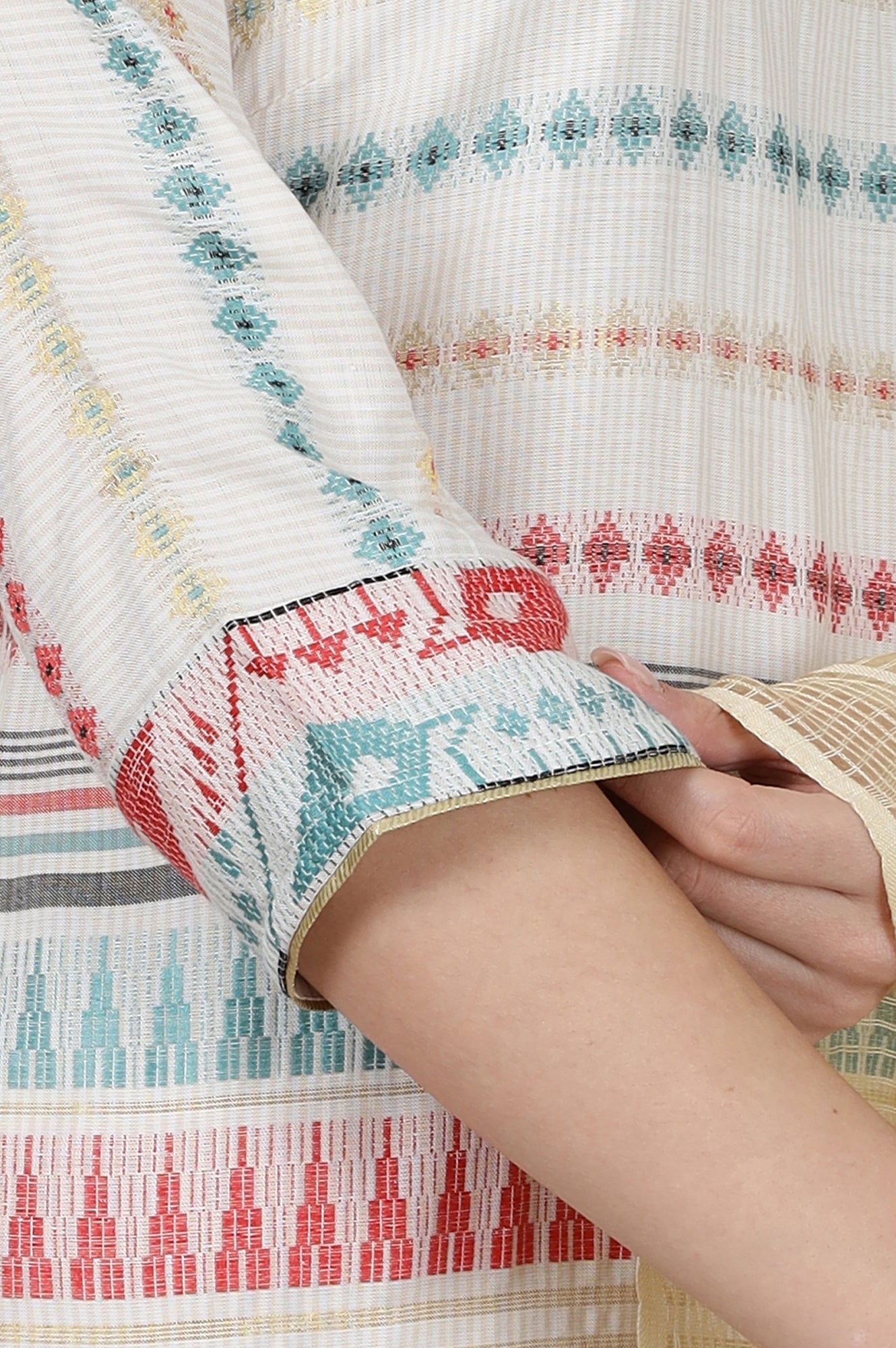 https://cdn.shopify.com/s/files/1/0776/0419/2550/files/24AUAS15347-703894_7.jpg?v=1769759630