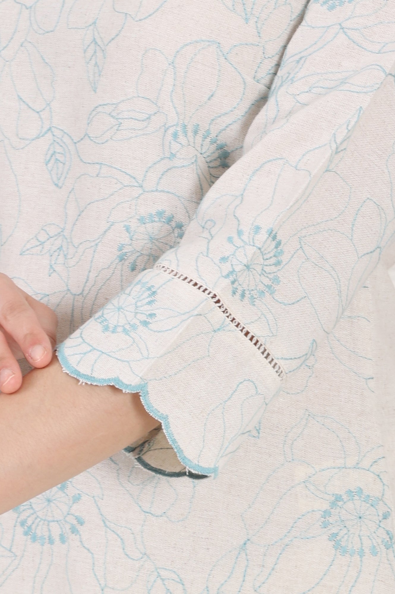 Beige Thread Work Linen Straight Kurta With Scalloped Hemline - wforwoman