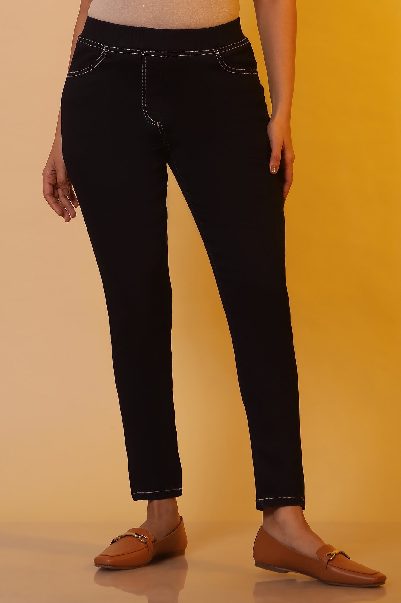 https://cdn.shopify.com/s/files/1/0776/0419/2550/files/24FEA60338-704259_1.jpg?v=1769749315