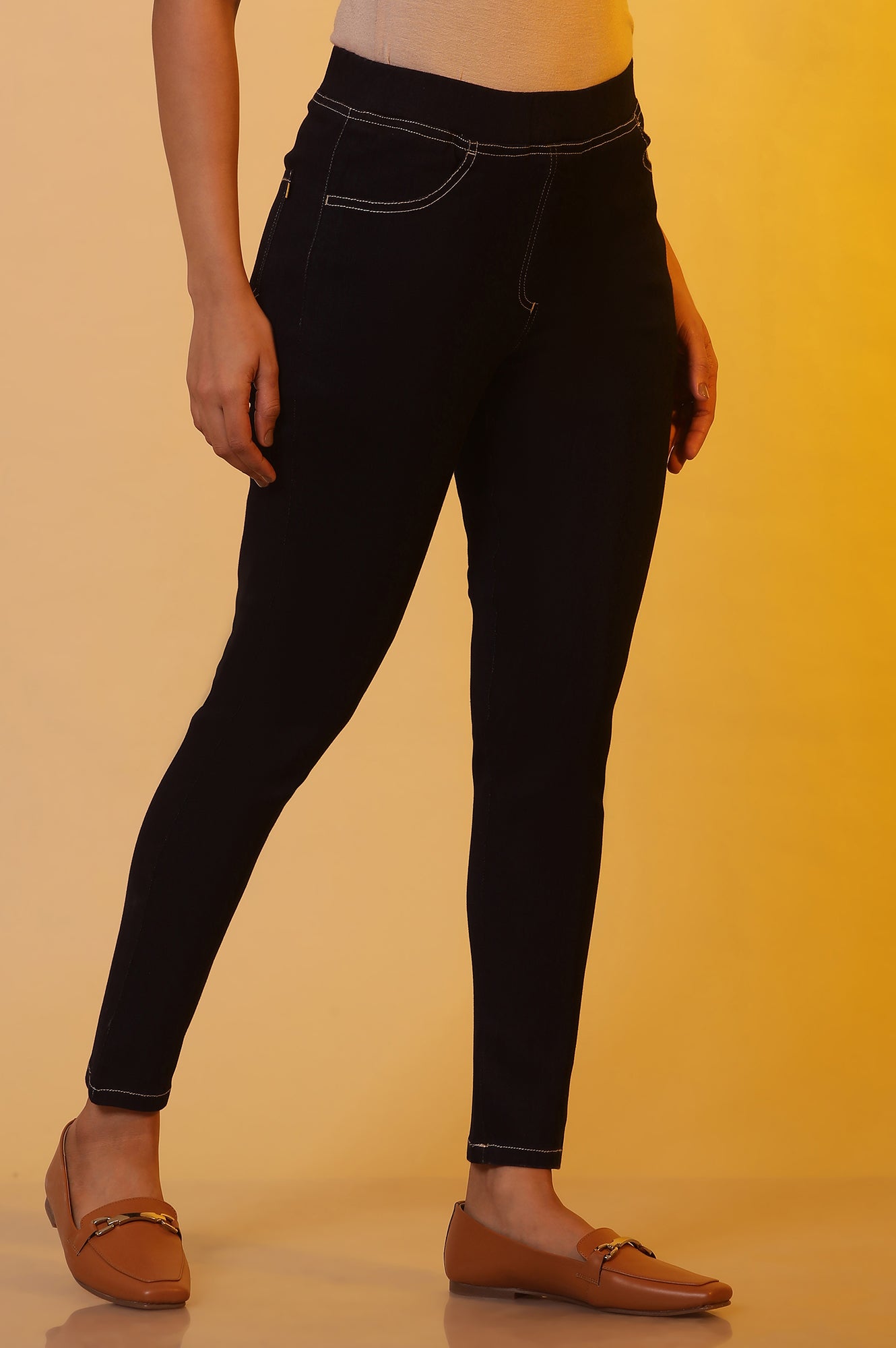https://cdn.shopify.com/s/files/1/0776/0419/2550/files/24FEA60338-704259_4.jpg?v=1769749315
