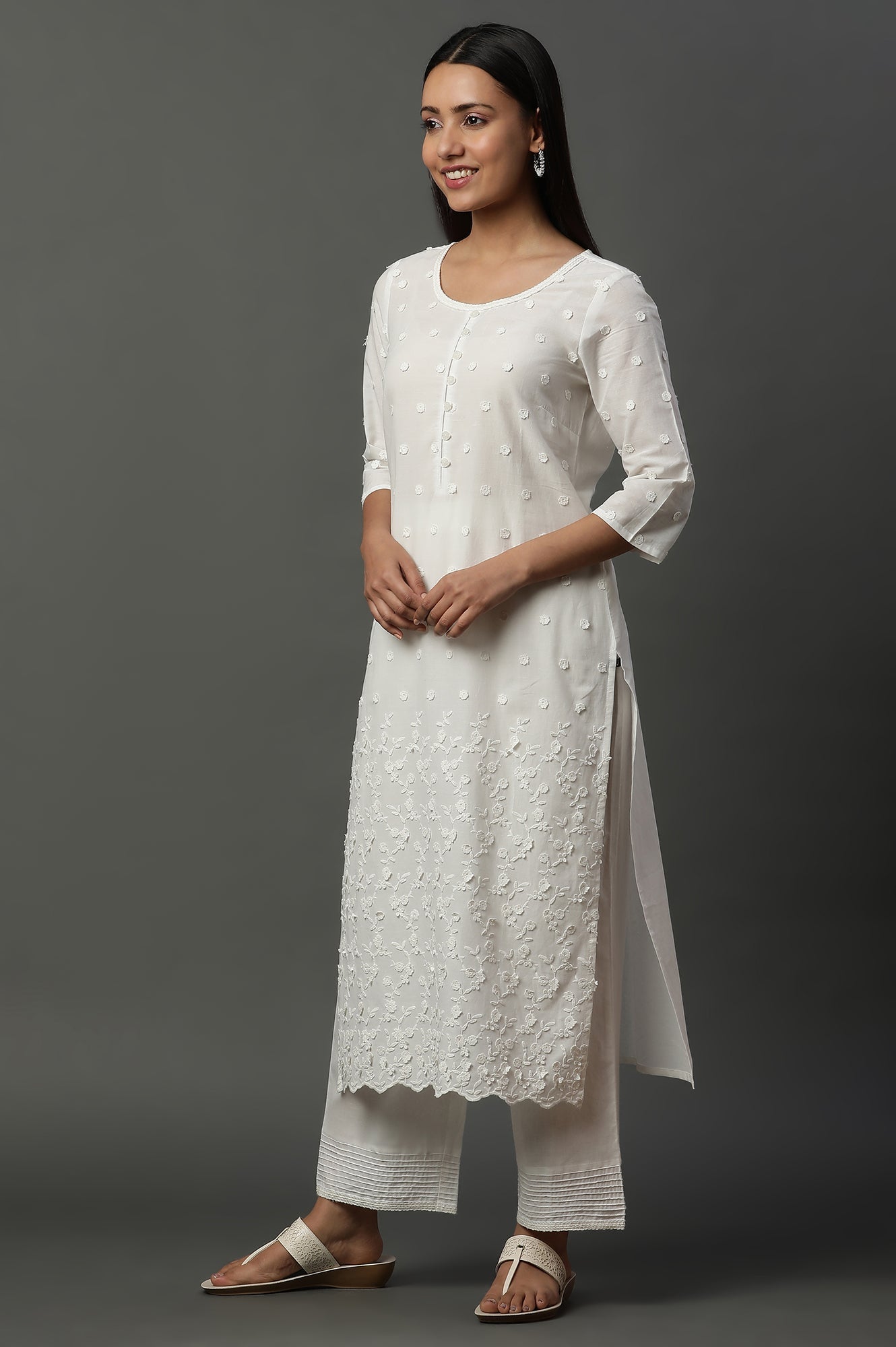 https://cdn.shopify.com/s/files/1/0776/0419/2550/files/24FEAS14977-E606808_3.jpg?v=1769757134