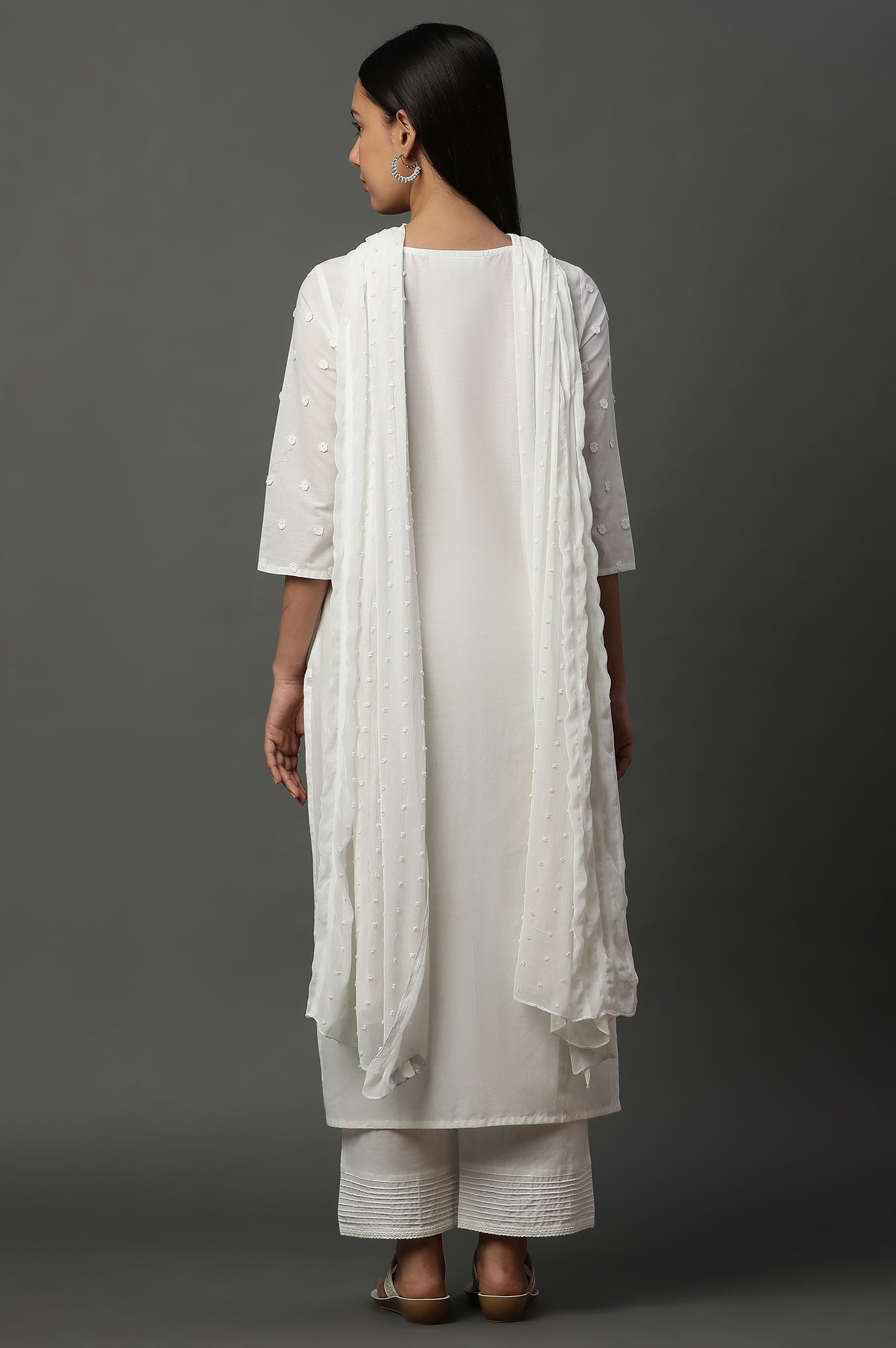 https://cdn.shopify.com/s/files/1/0776/0419/2550/files/24FEAS14977-E606808_4.jpg?v=1769757134