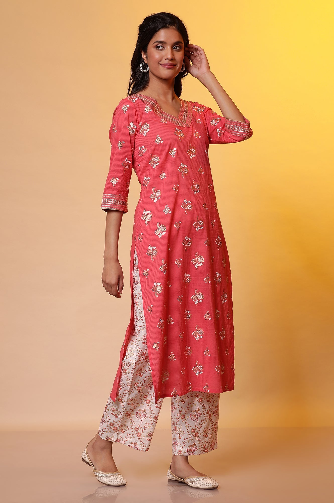 https://cdn.shopify.com/s/files/1/0776/0419/2550/files/24FEAS15028-508225_5.jpg?v=1769750448