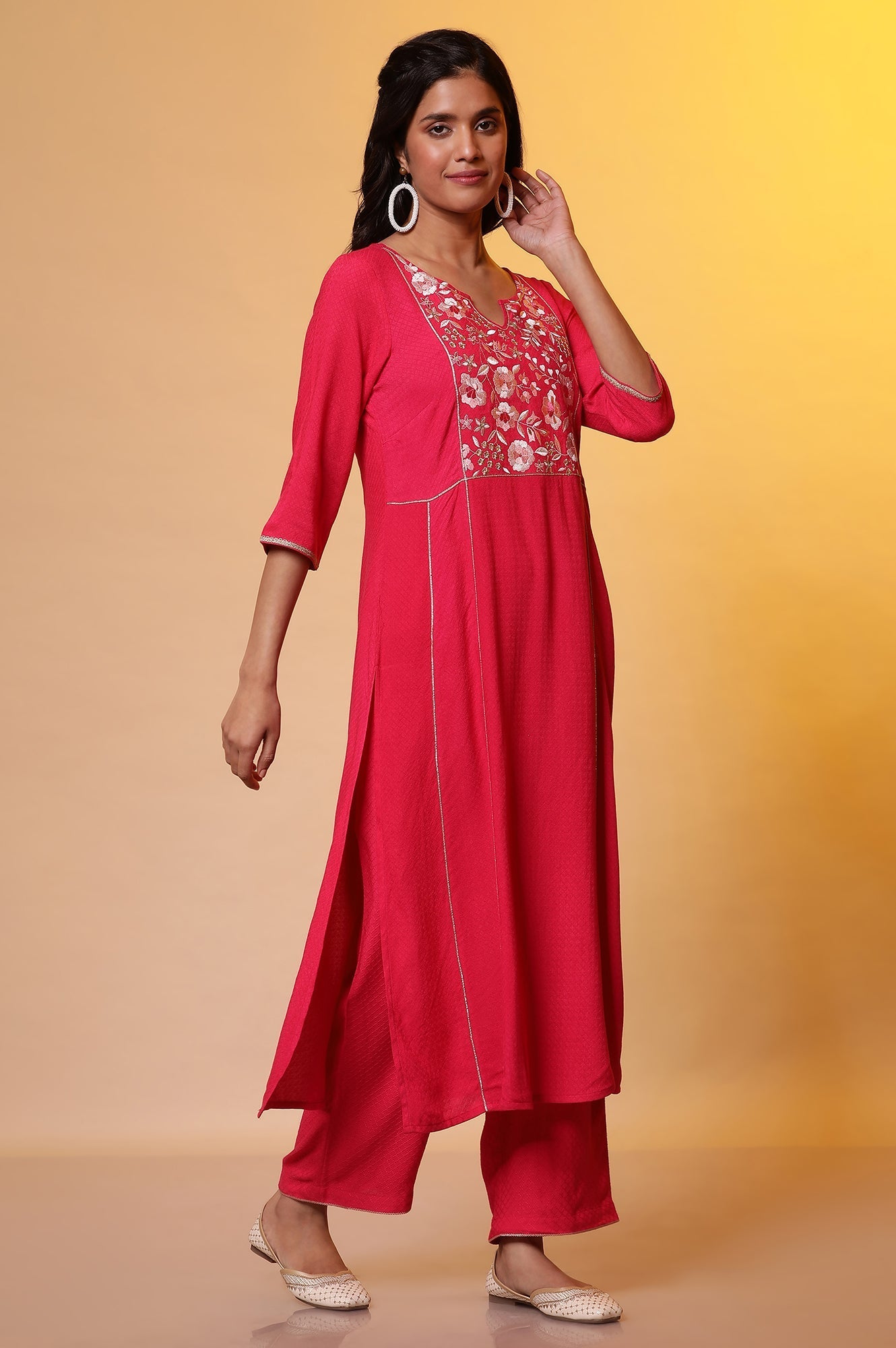 https://cdn.shopify.com/s/files/1/0776/0419/2550/files/24FEAS15126-607059_5.jpg?v=1769750545