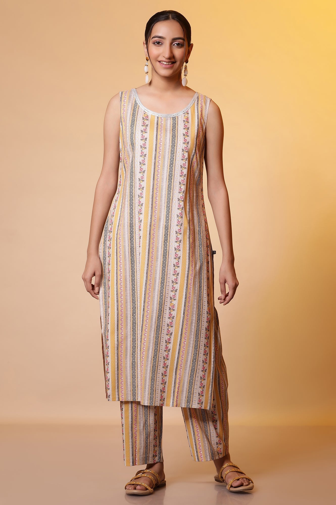 https://cdn.shopify.com/s/files/1/0776/0419/2550/files/24FEAS15130-507856_6_5c21a2d2-54ce-41f8-97ca-dbab50130220.jpg?v=1769748906