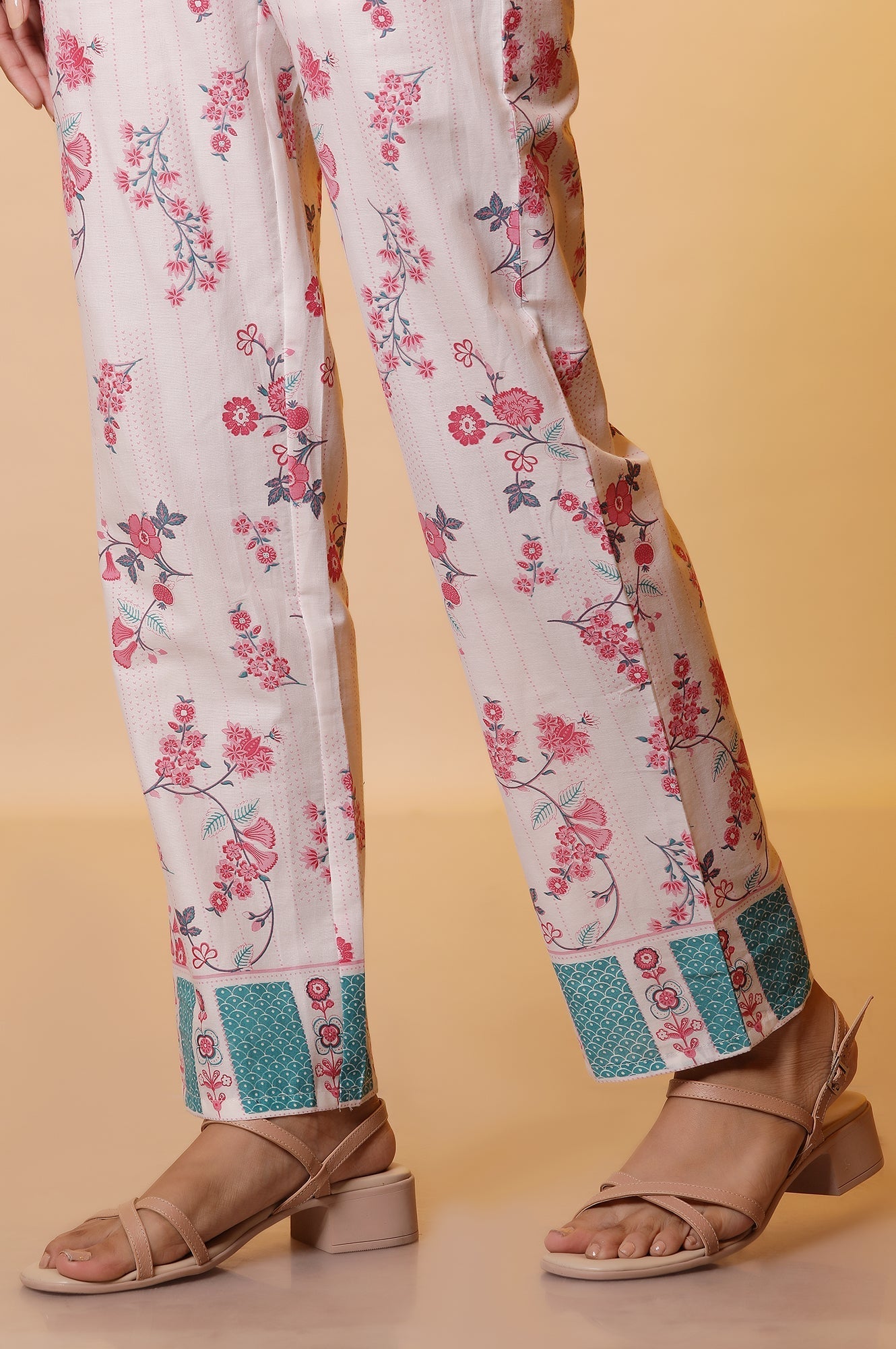 https://cdn.shopify.com/s/files/1/0776/0419/2550/files/24FEAS15212-508015_10.jpg?v=1769757214