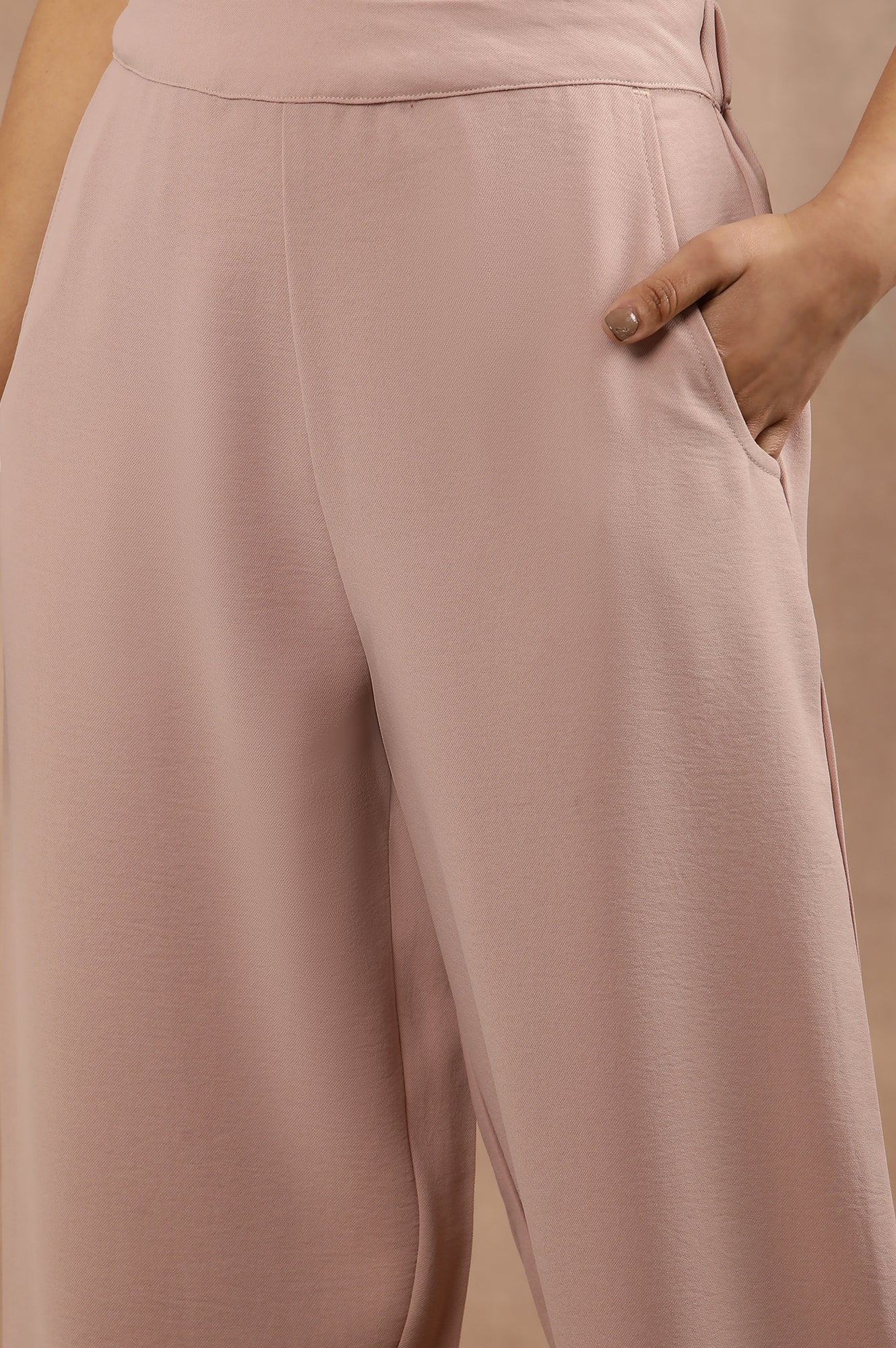 Pink Sleeveless Solid Straight Kurta And Pants Set