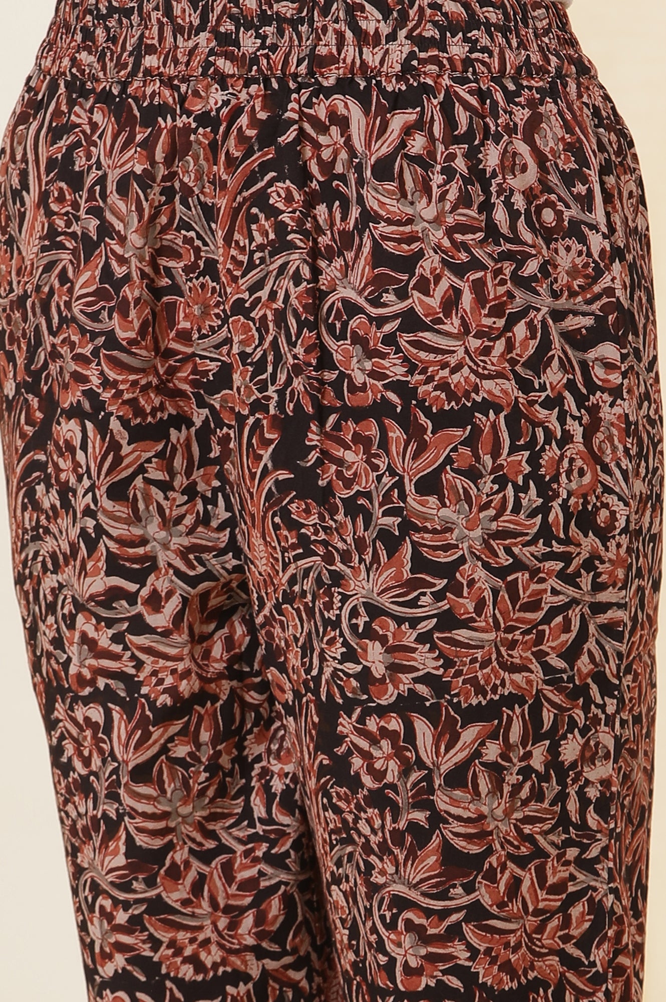 https://cdn.shopify.com/s/files/1/0776/0419/2550/files/24MAFS11927-911433_9_cc4123b3-58cb-476d-bae1-c5948853839d.jpg?v=1721914087
