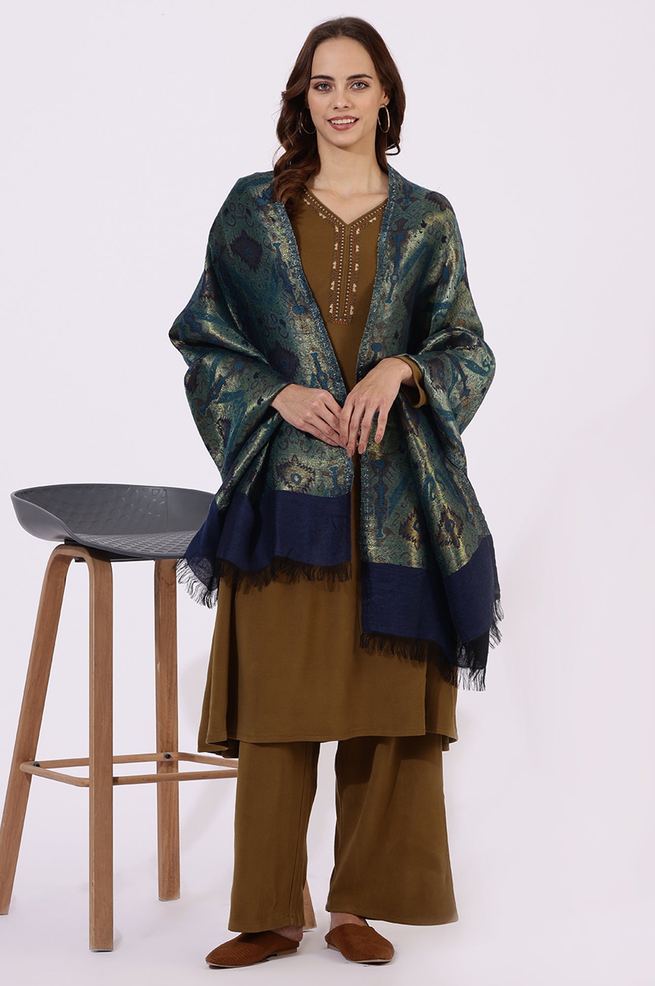 https://cdn.shopify.com/s/files/1/0776/0419/2550/files/24NOW81979-313255_1_77dc4529-63d0-4629-8eba-f56c49ea27a8.jpg?v=1764652175