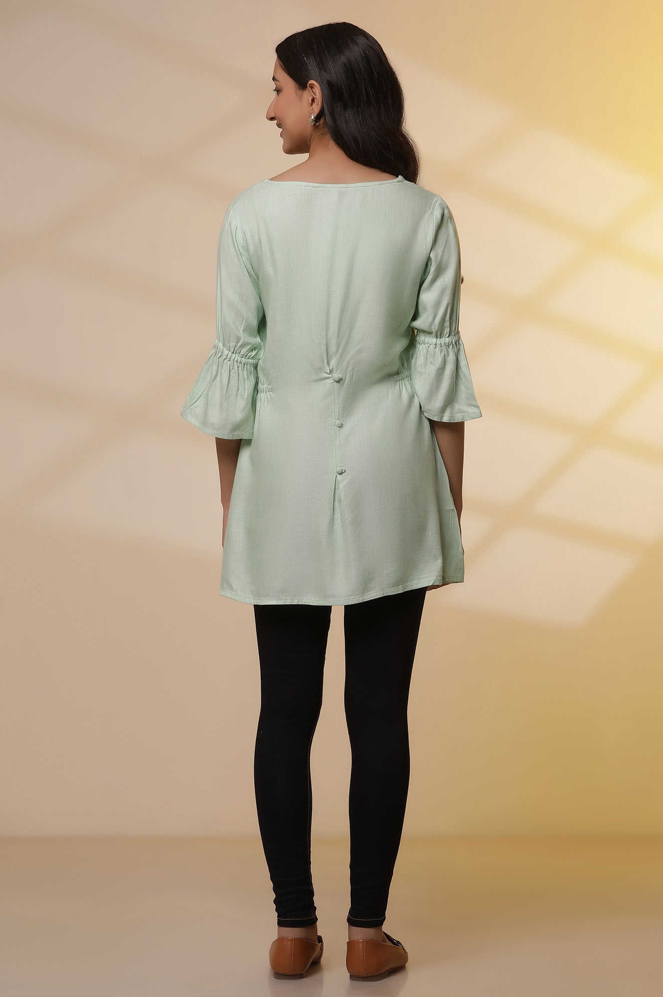 https://cdn.shopify.com/s/files/1/0776/0419/2550/files/24ONAS30309-703877_4_ebb7b6e4-bc08-41bf-8f6f-834ea4fa5845.jpg?v=1769749533