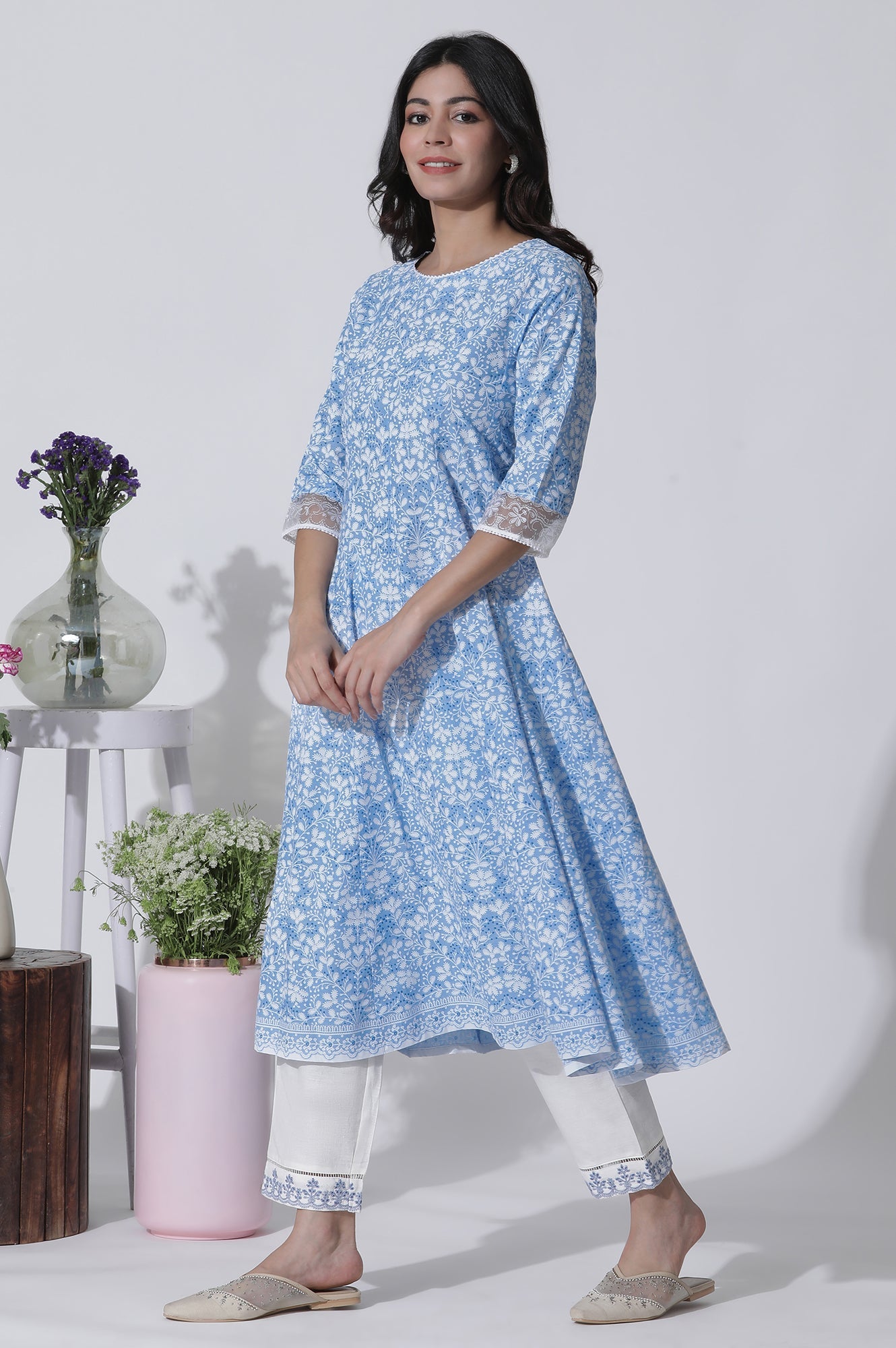https://cdn.shopify.com/s/files/1/0776/0419/2550/files/24ONWS10817-123072_3.jpg?v=1768565382