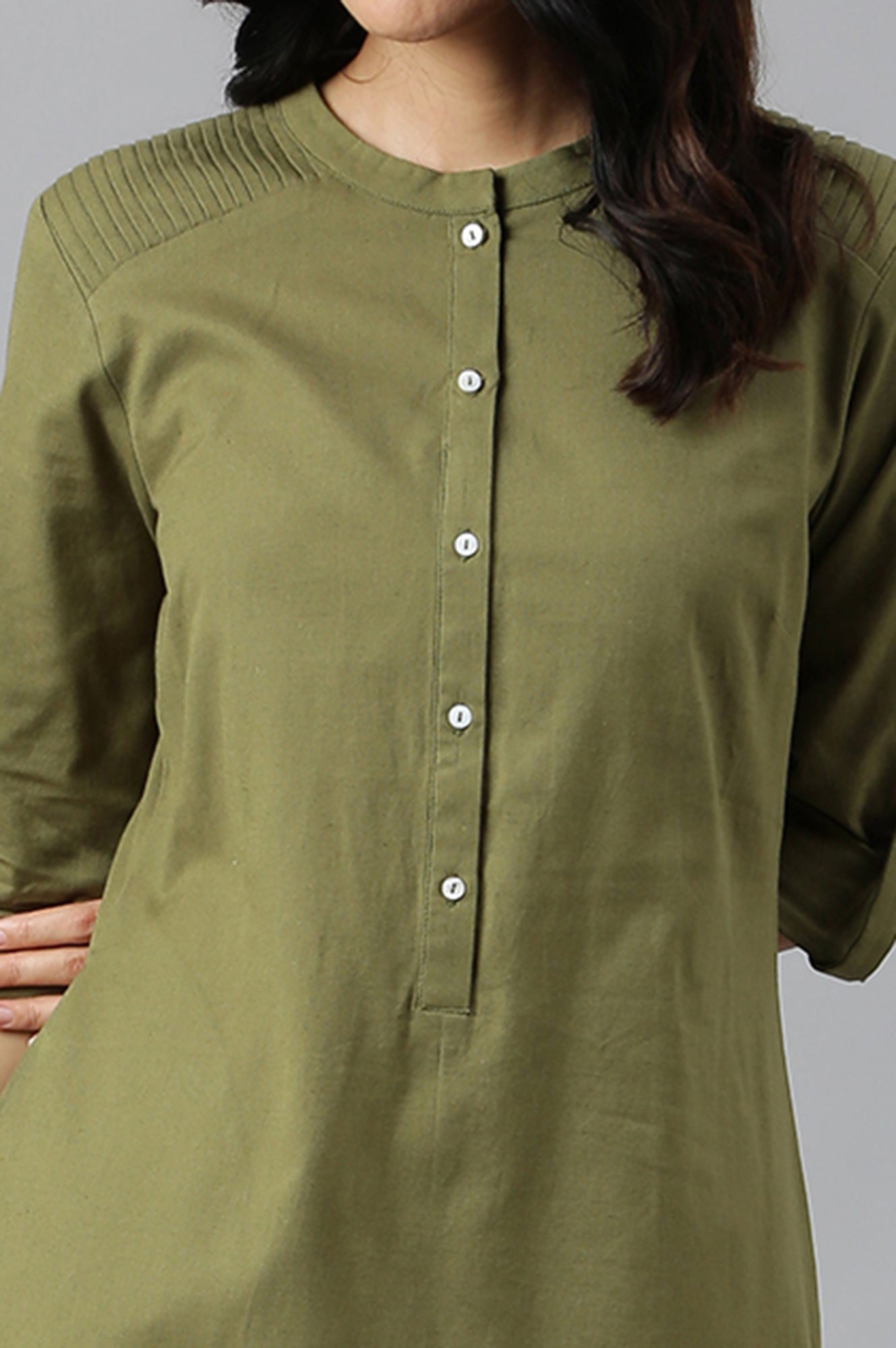 Light Pink Printed Rayon Kurta & Green Cotton Flax Solid Kurta Combo - wforwoman