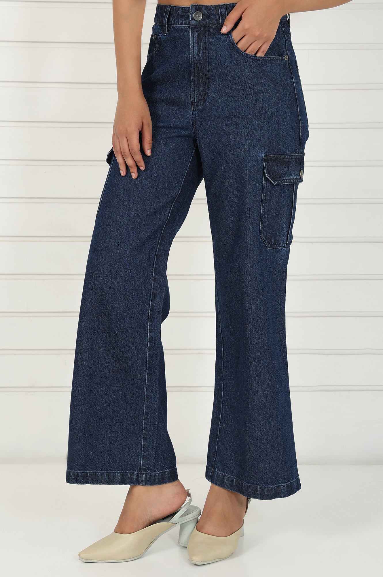 Blue Denim Mid Rise Ankle Length Flared Pants