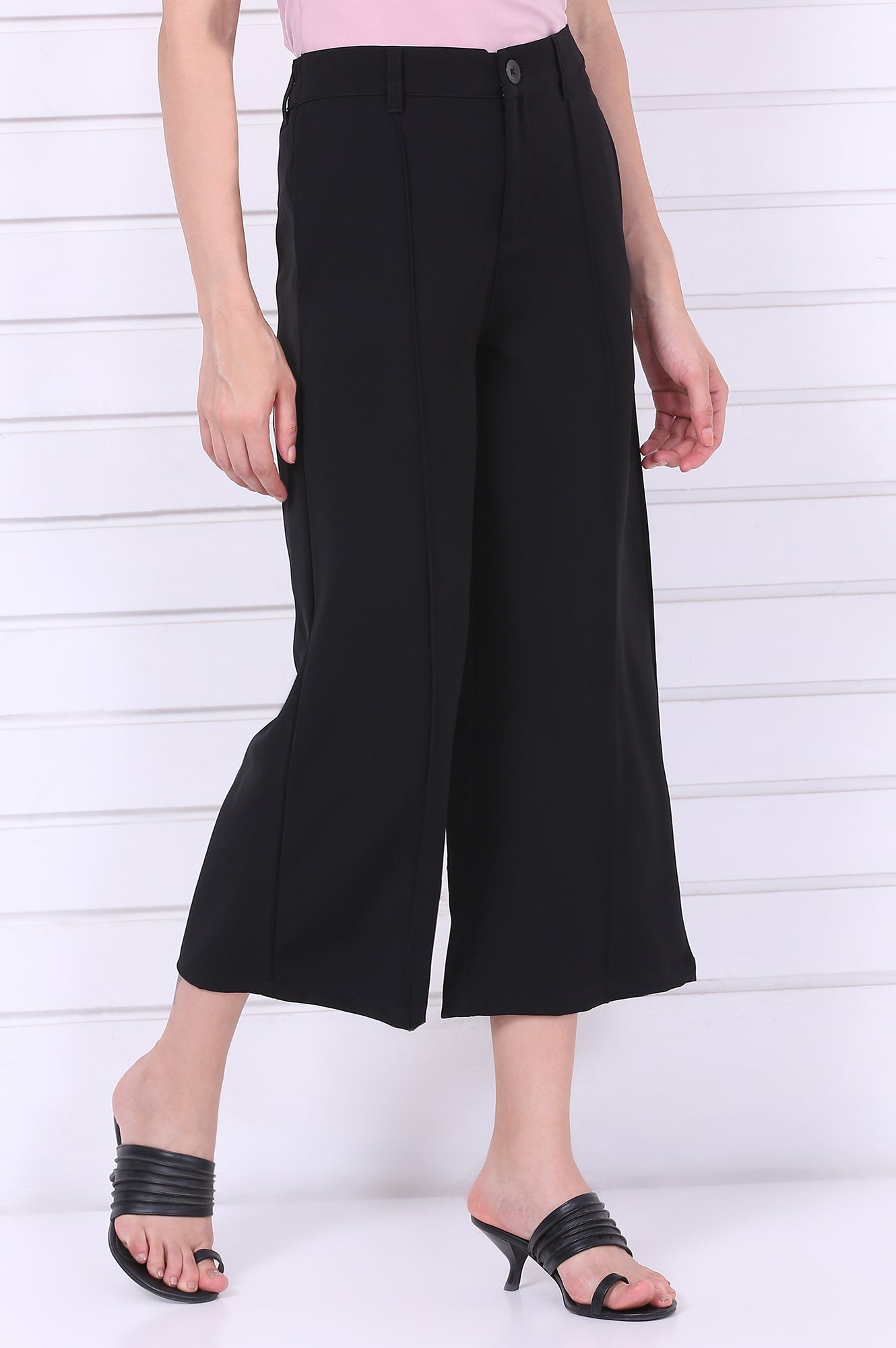 Black Solid Calf Length Culottes