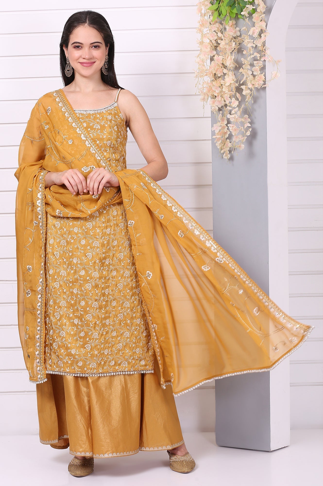 https://cdn.shopify.com/s/files/1/0776/0419/2550/files/AD10681-E608156_1.jpg?v=1769763314