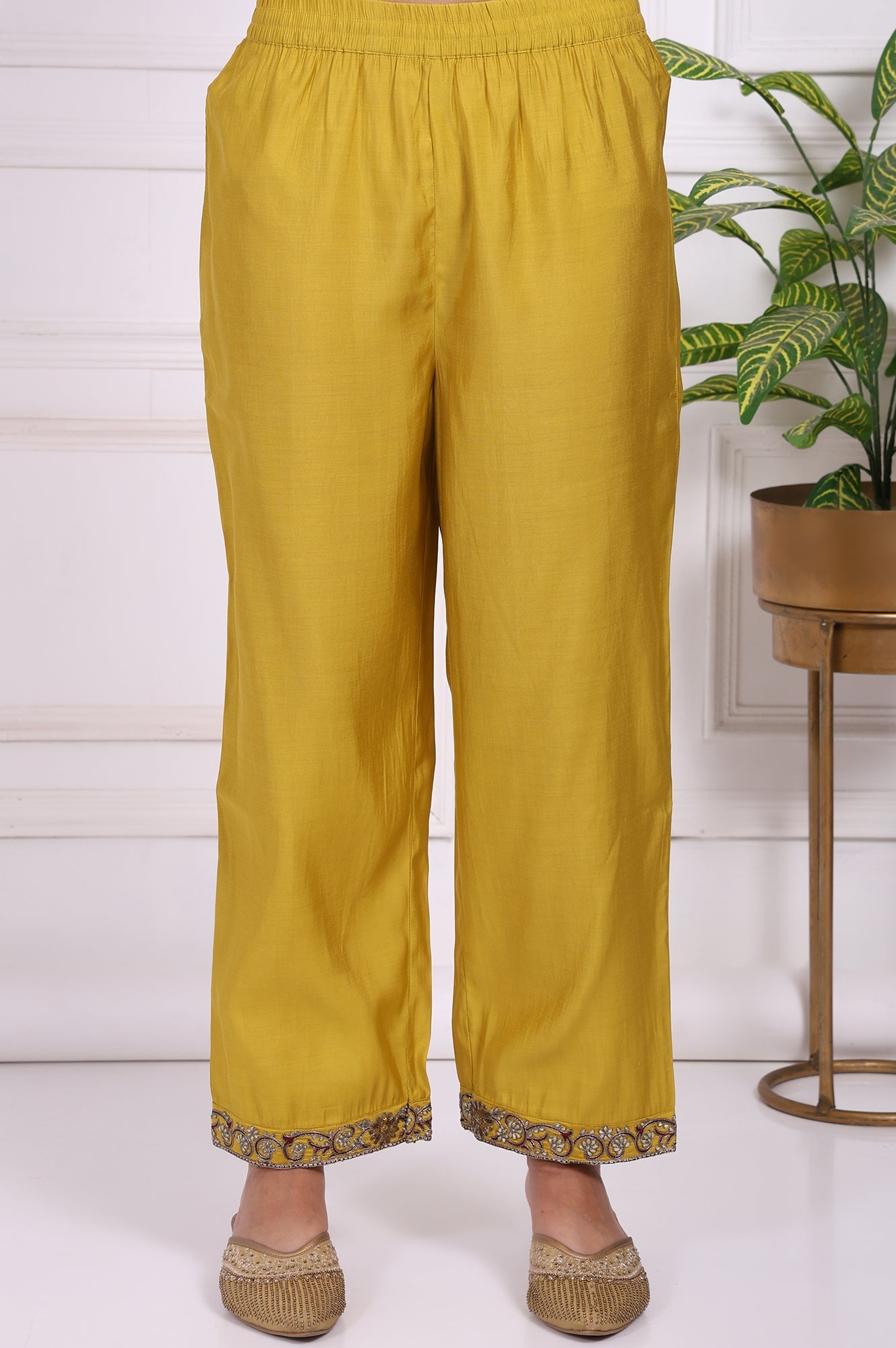 https://cdn.shopify.com/s/files/1/0776/0419/2550/files/AD10746-608925_8.jpg?v=1769765071