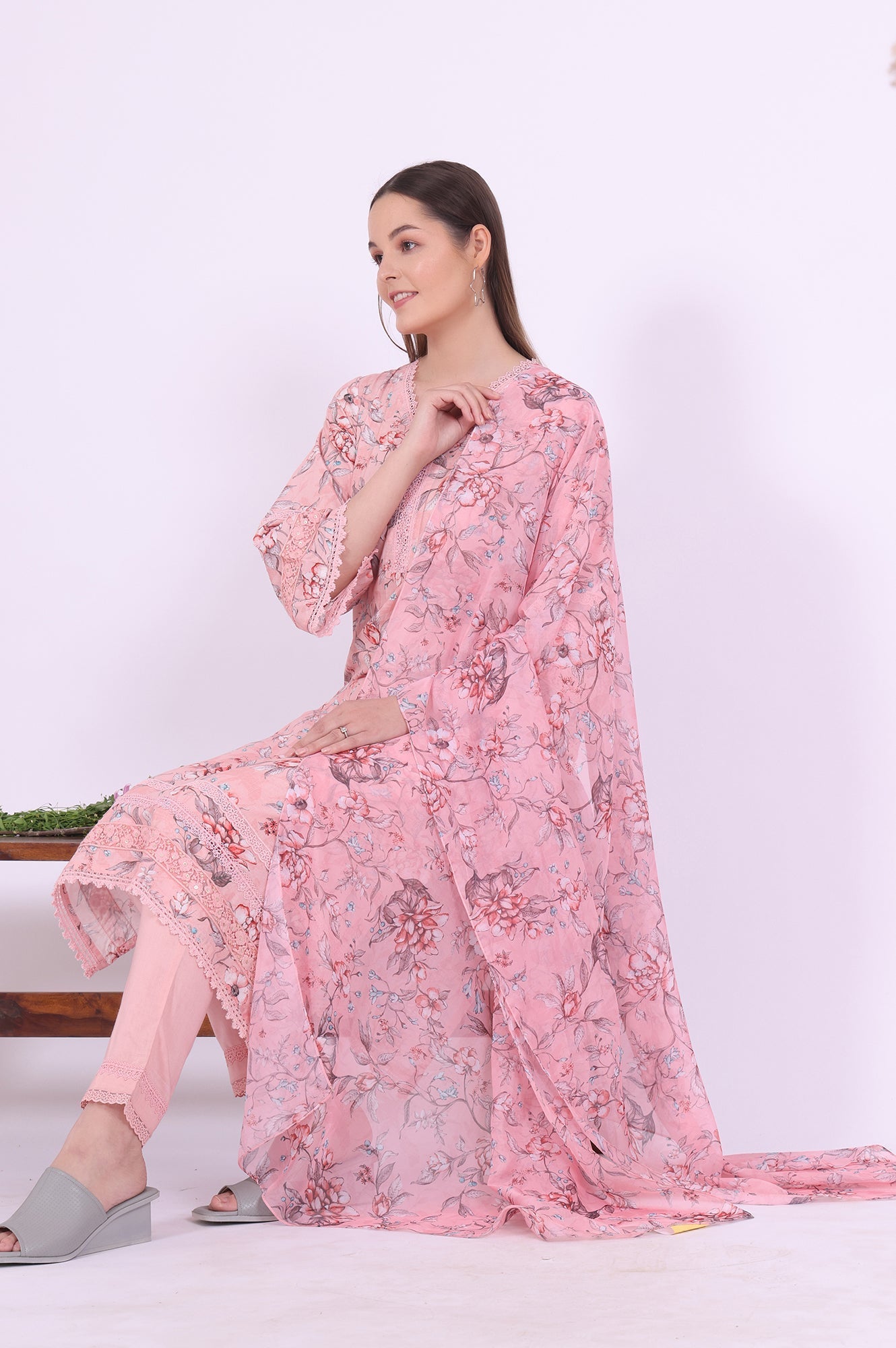 https://cdn.shopify.com/s/files/1/0776/0419/2550/files/AS15557-508775_1.jpg?v=1769762416