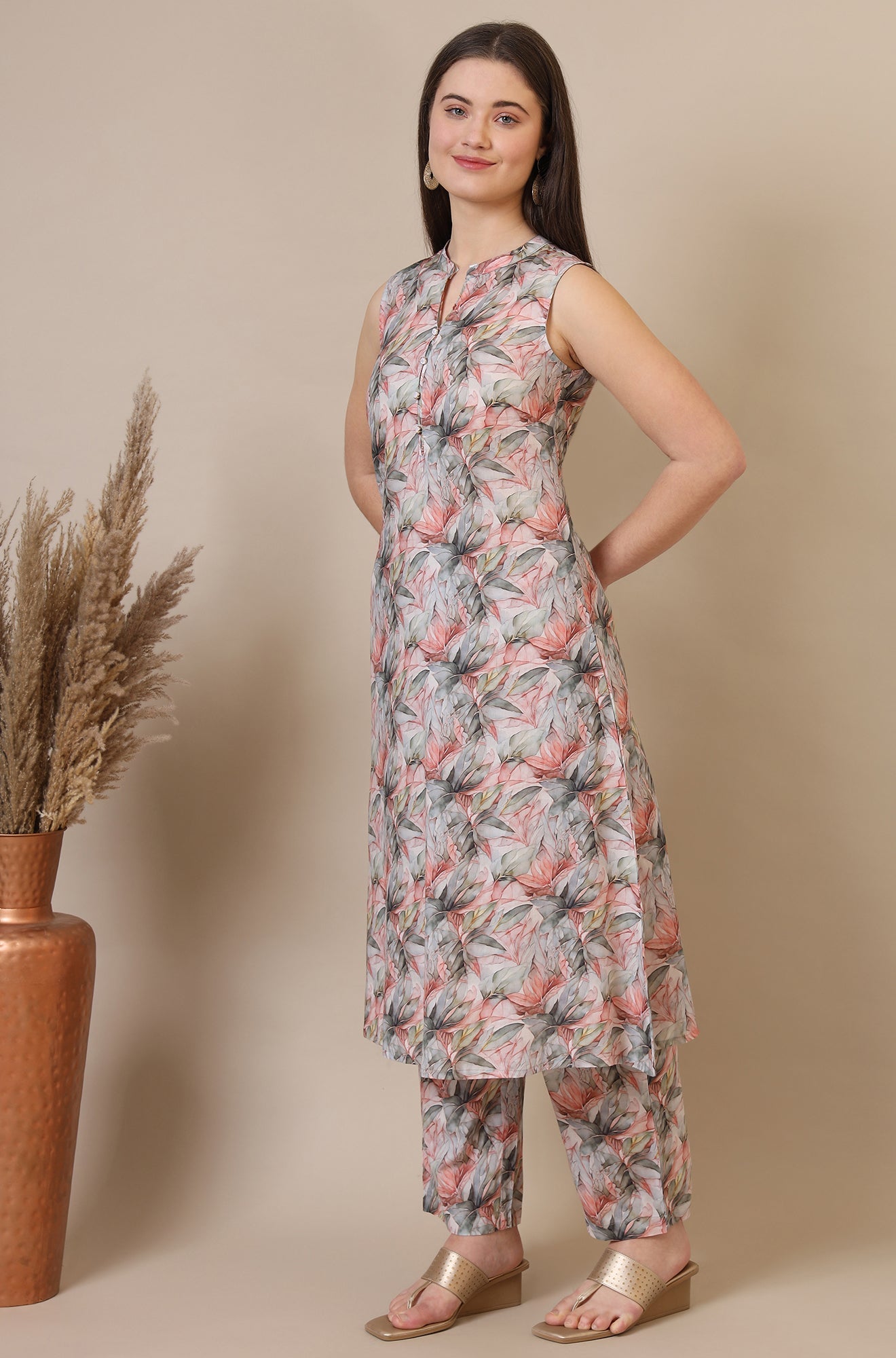 https://cdn.shopify.com/s/files/1/0776/0419/2550/files/AS15585-508948_4.jpg?v=1769762811