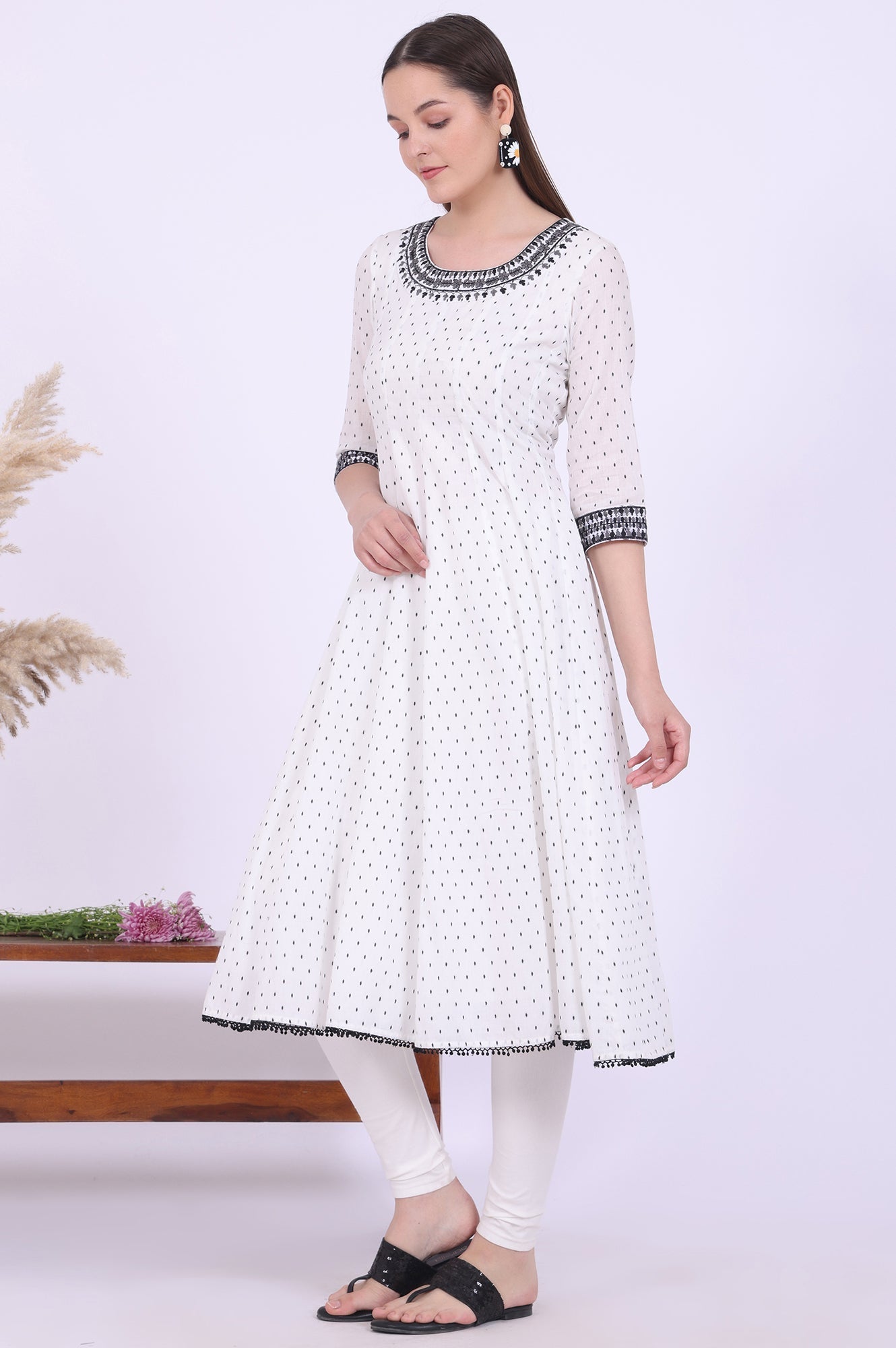 https://cdn.shopify.com/s/files/1/0776/0419/2550/files/AS15728-705528_4.jpg?v=1769762460