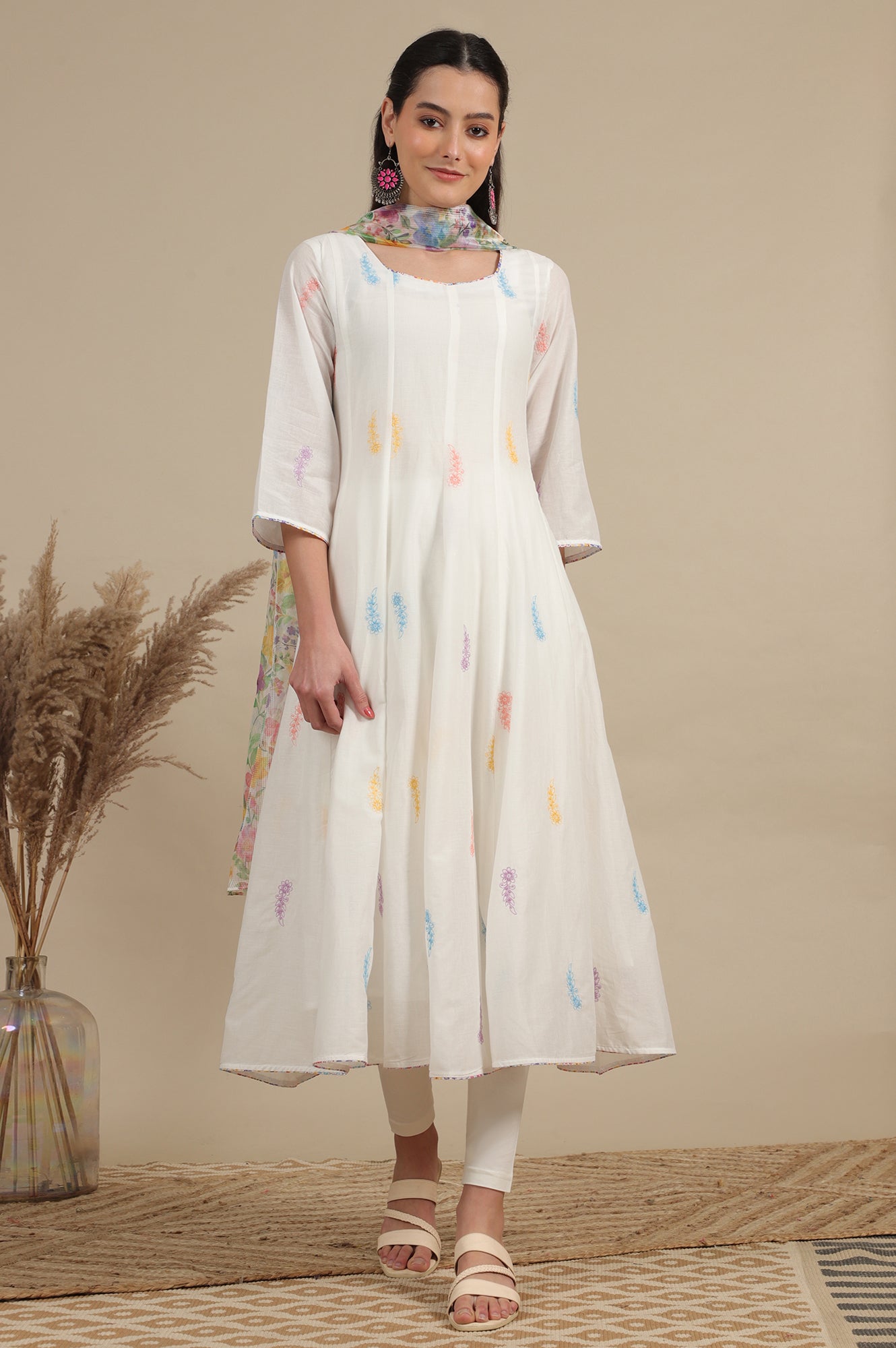 https://cdn.shopify.com/s/files/1/0776/0419/2550/files/AS15737-E608240_2.jpg?v=1769763681