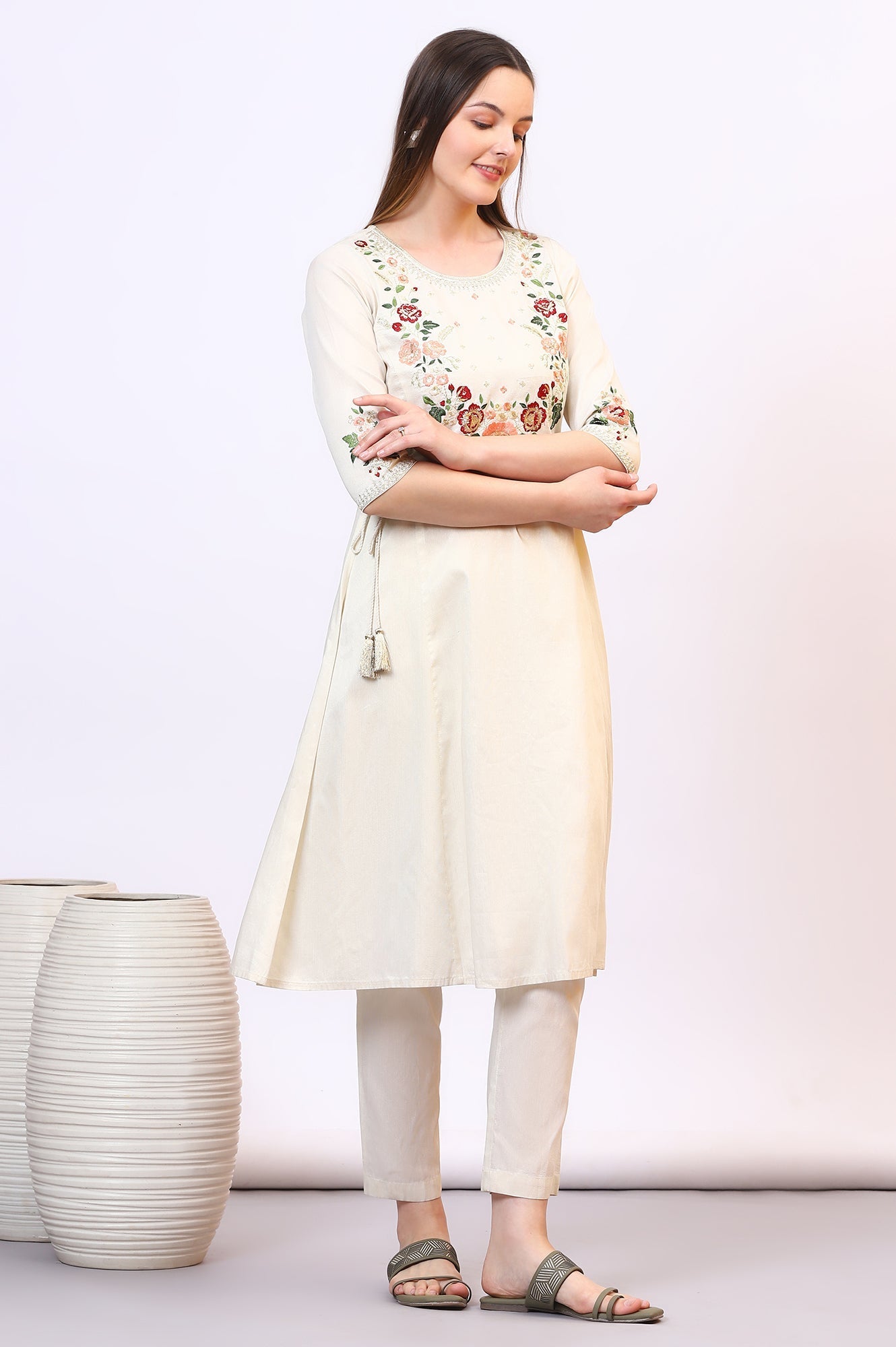 https://cdn.shopify.com/s/files/1/0776/0419/2550/files/AS15769-705462_6_b36c5098-80bb-45eb-9ca7-de66f5557e1b.jpg?v=1769762959