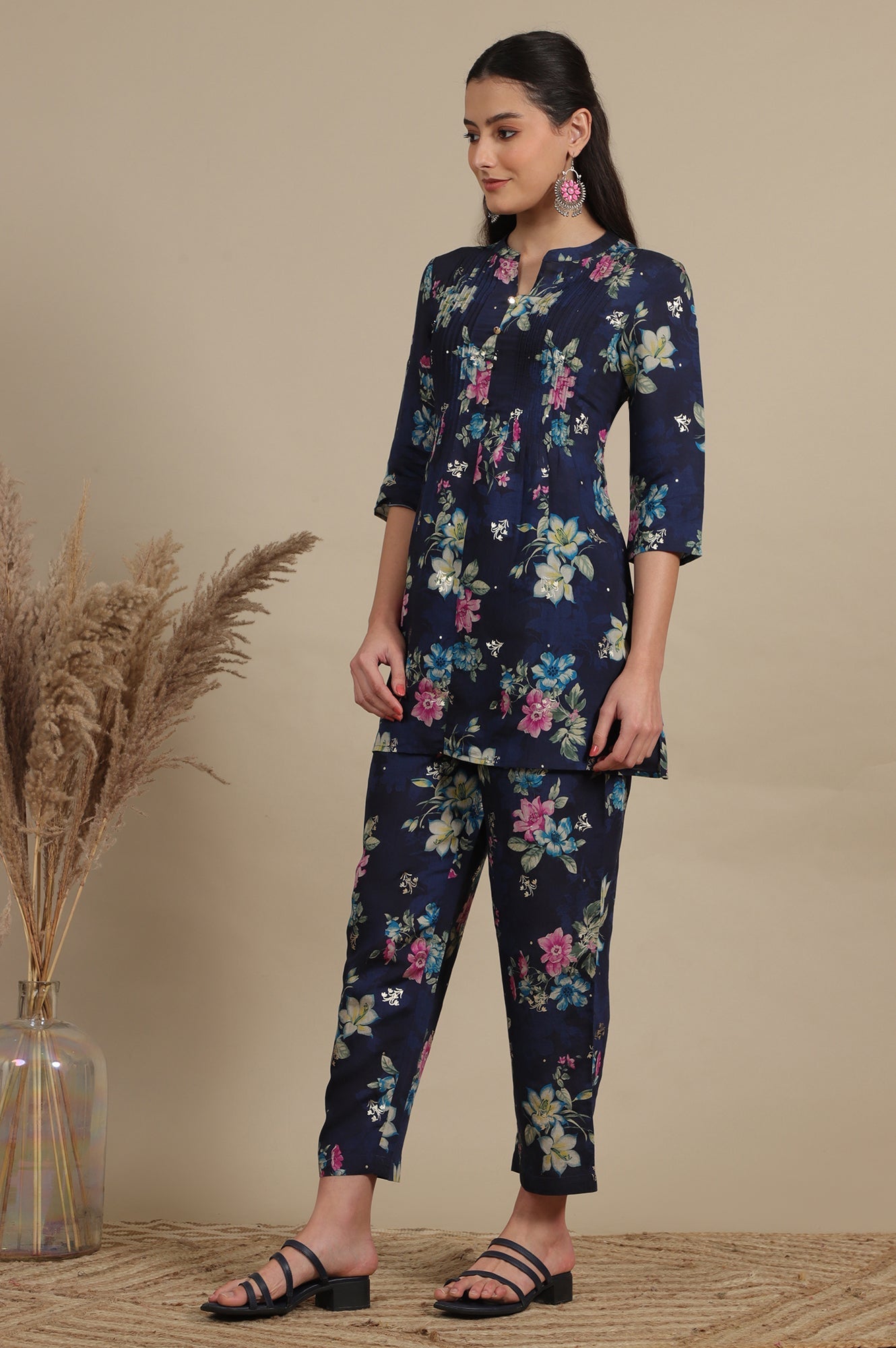 https://cdn.shopify.com/s/files/1/0776/0419/2550/files/AS15839-509272_4.jpg?v=1769763788