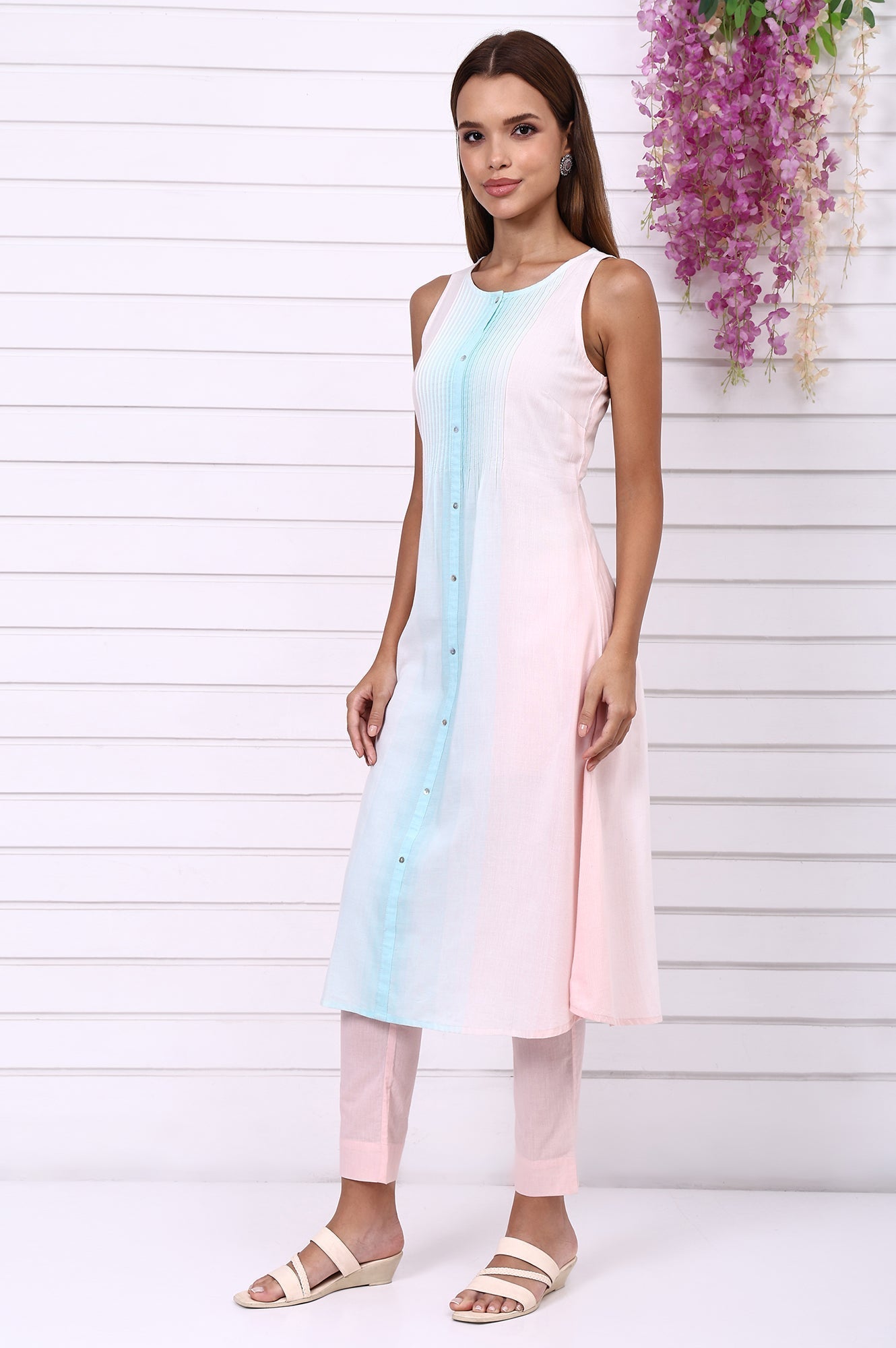 https://cdn.shopify.com/s/files/1/0776/0419/2550/files/AS15960-705657_4.jpg?v=1769763330